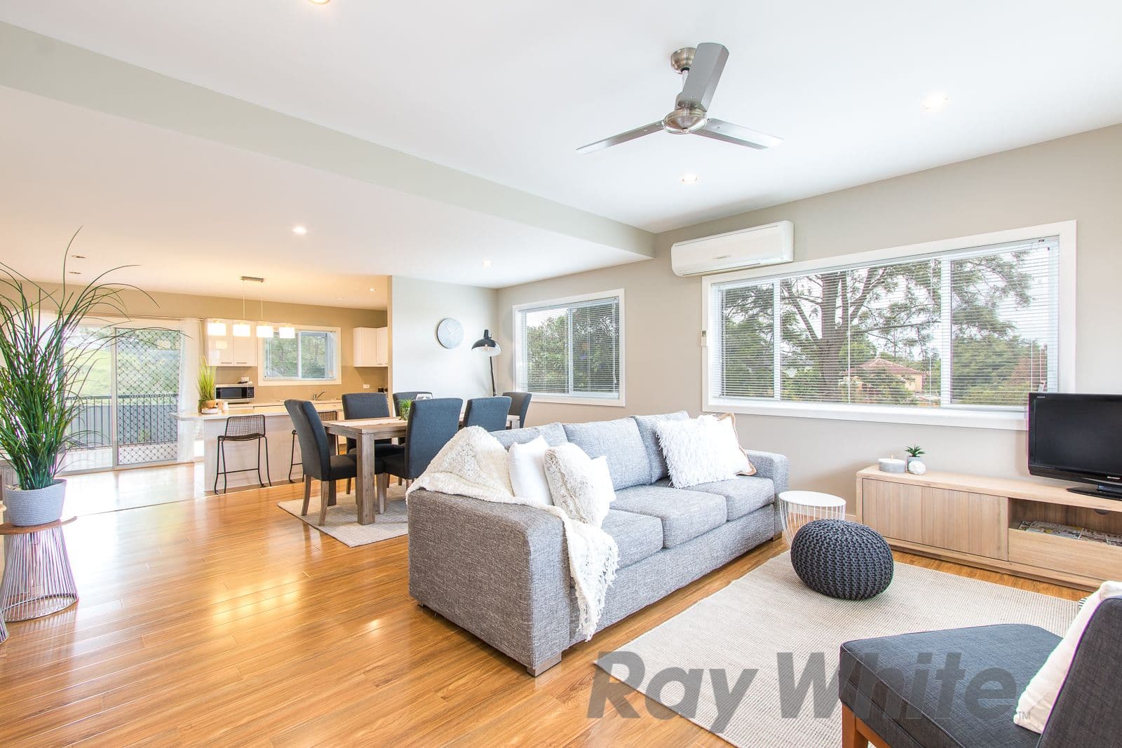 60 Lakeview Street, Speers Point - Thumbnail 2