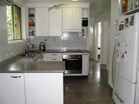 28 Tyson Crescent, Tannum Sands QLD 4680, Tannum Sands - Thumbnail 2