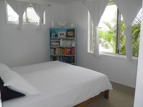 28 Tyson Crescent, Tannum Sands QLD 4680, Tannum Sands - Thumbnail 4