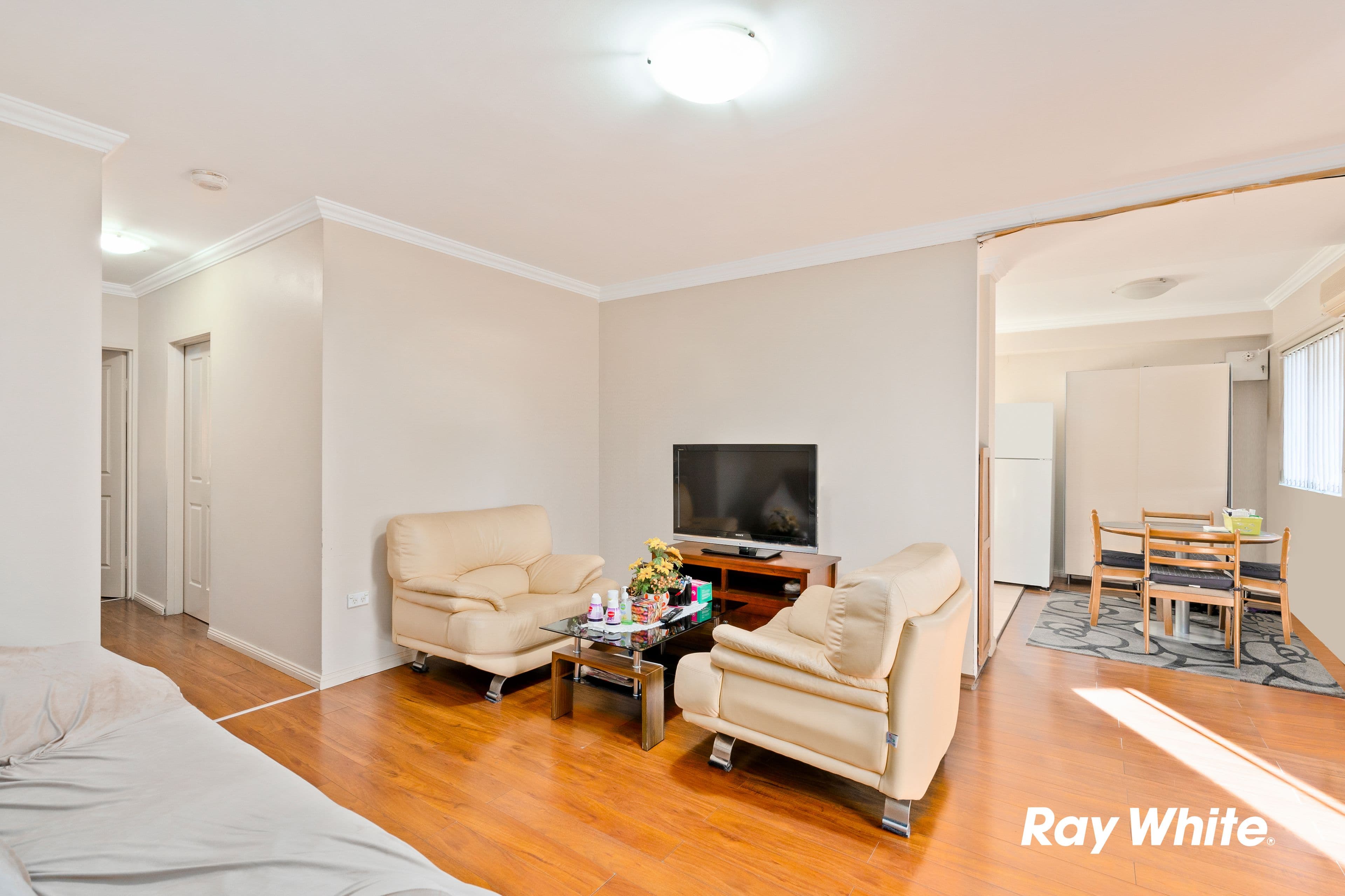 25 Portico Parade, Toongabbie NSW 2146, Toongabbie - Thumbnail 2