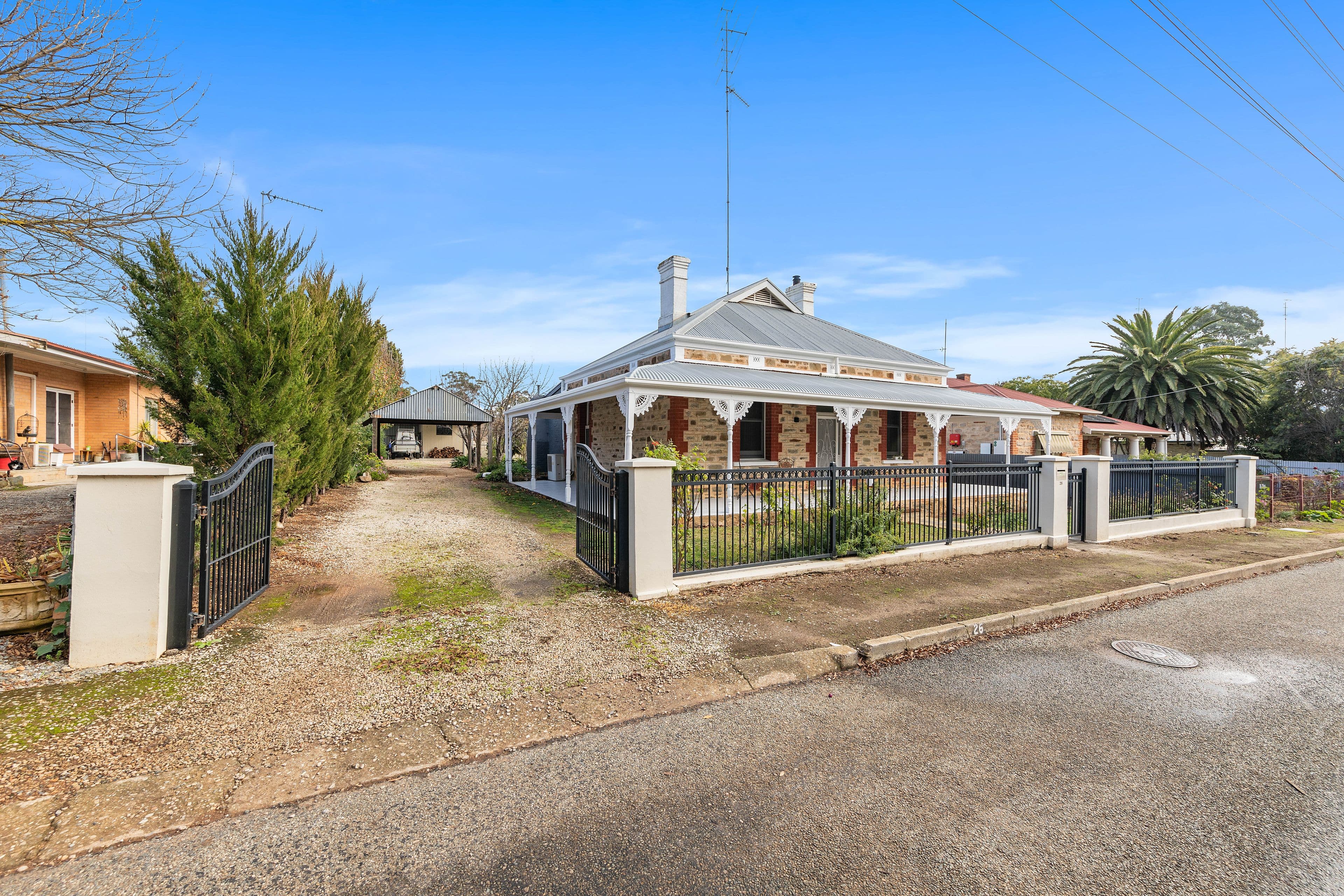26 Jonathon Street, Clare SA 5453, Clare - Thumbnail 2