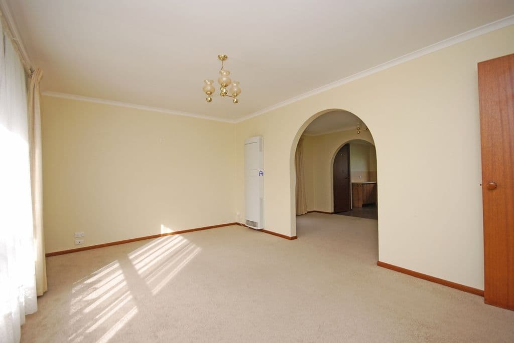 910 Lydiard Street North, BALLARAT NORTH VIC 3350, Ballarat North - Thumbnail 2