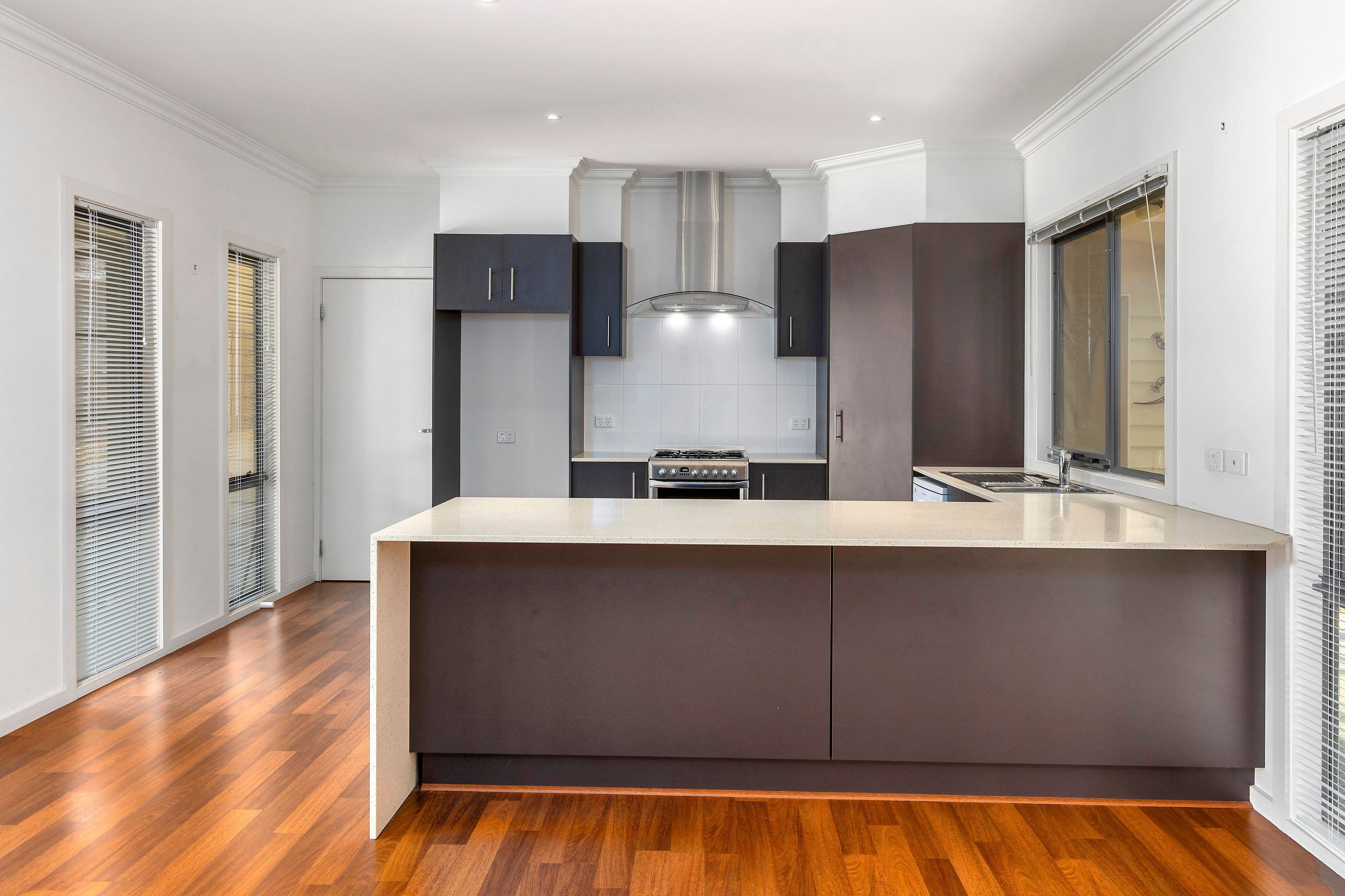 21 Lawson Crescent, Rosebud VIC 3939, Rosebud - Thumbnail 4