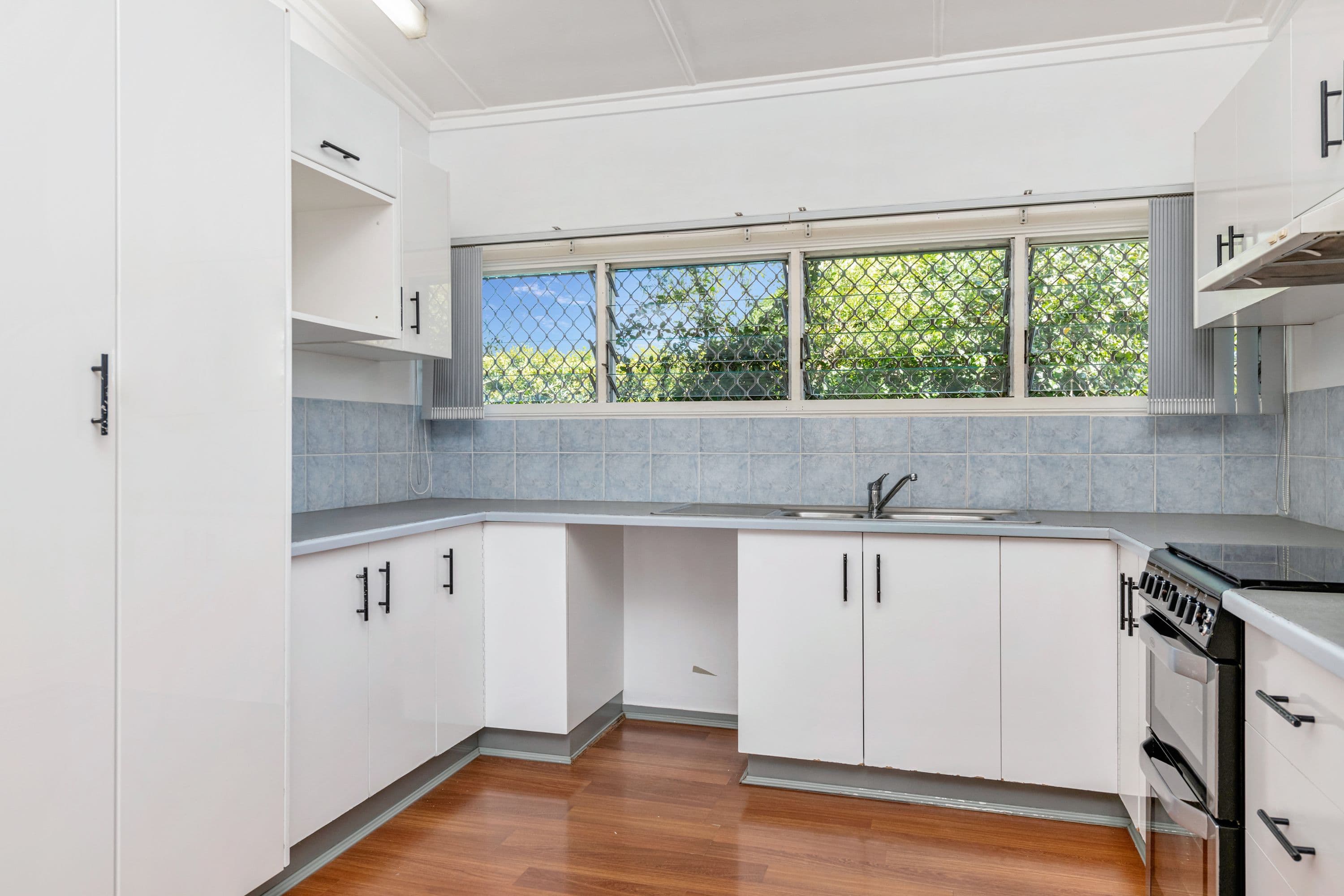 22 Holroyd Street, Wulguru QLD 4811, Wulguru - Thumbnail 5