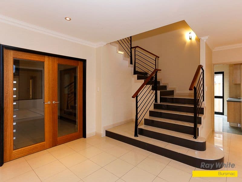 22 Hotham Crescent, ALEXANDER HEIGHTS WA 6064, Alexander Heights - Thumbnail 5