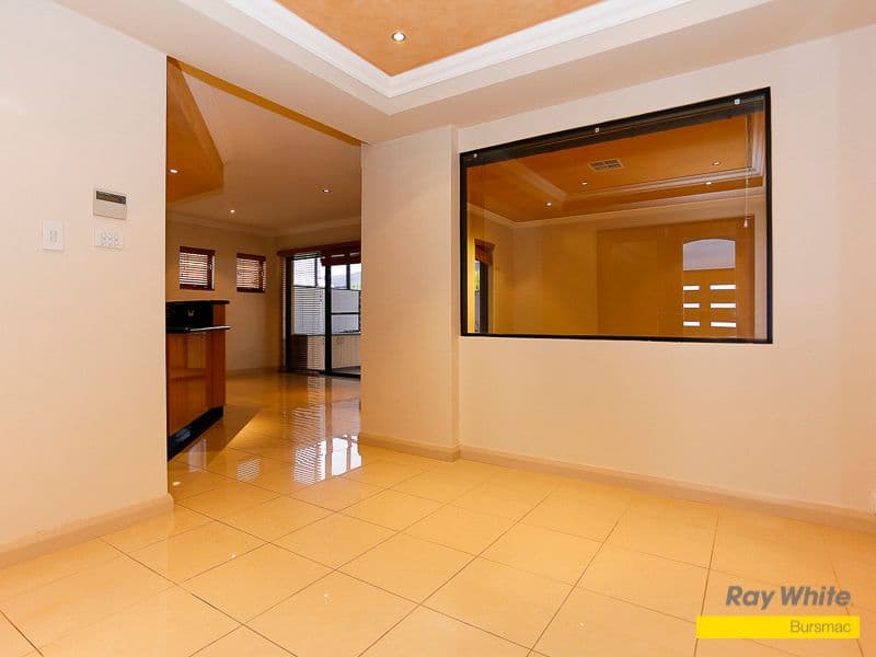 22 Hotham Crescent, ALEXANDER HEIGHTS WA 6064, Alexander Heights - Thumbnail 6