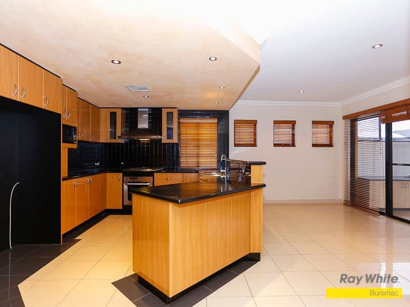22 Hotham Crescent, ALEXANDER HEIGHTS WA 6064, Alexander Heights - Thumbnail 8