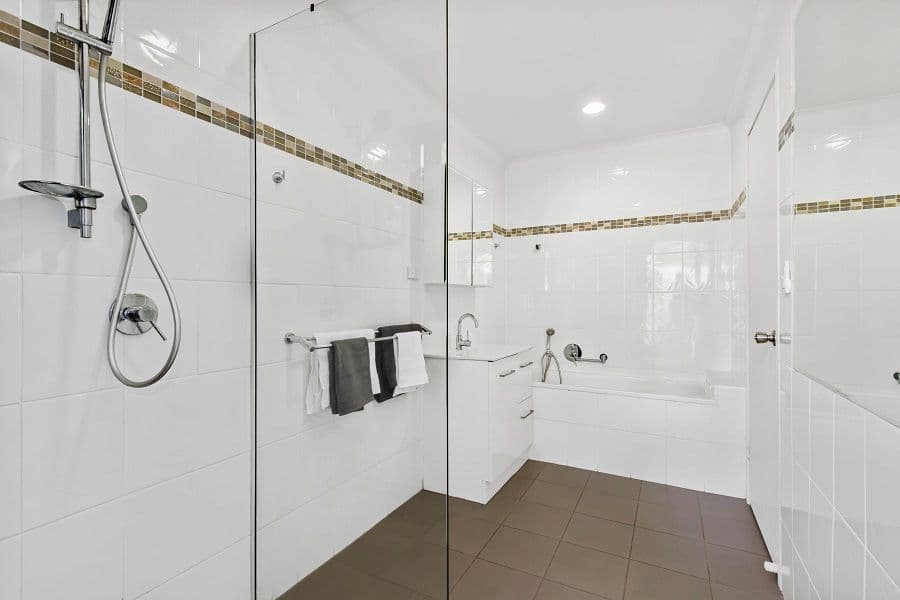 5 Laurel Court, Kelso QLD 4815, Kelso - Thumbnail 5