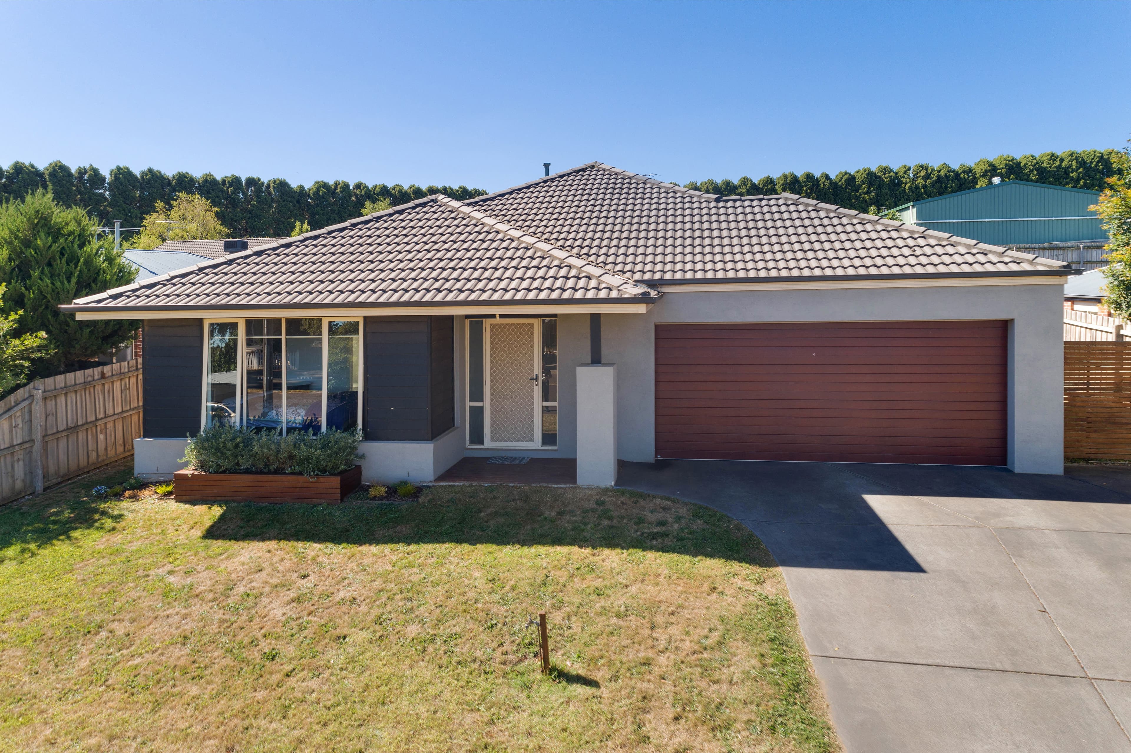 105 McNeilly Road, Drouin VIC 3818, Drouin - Image 1