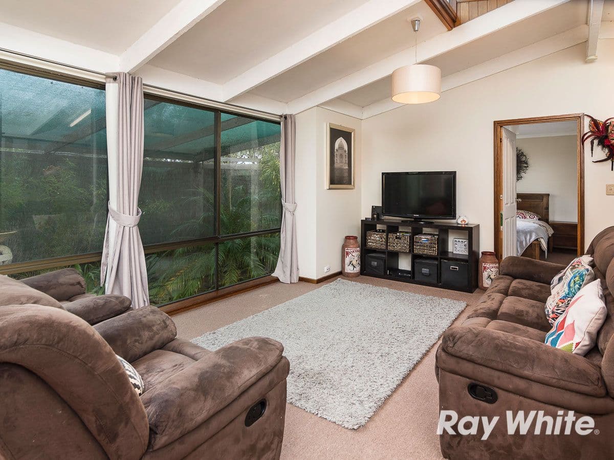 13 Collett Road, Strathalbyn SA 5255, Strathalbyn - Thumbnail 3