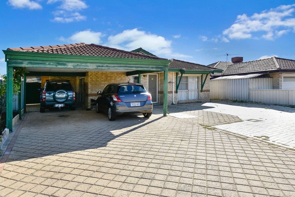 11 Glacier Gardens, Ballajura WA 6066, Ballajura - Thumbnail 2