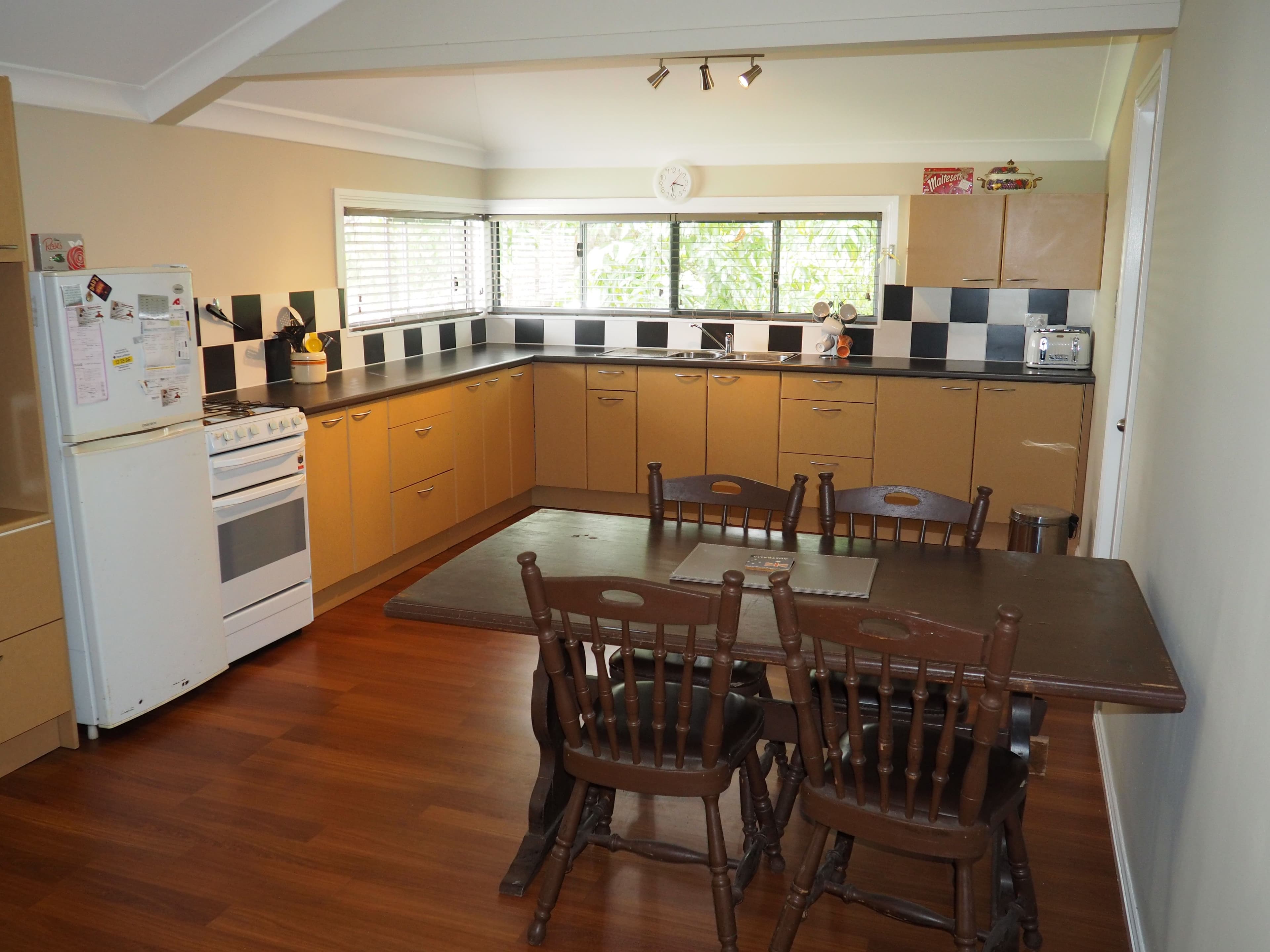 34 Walworth Street, Tinana QLD 4650, Tinana - Thumbnail 3