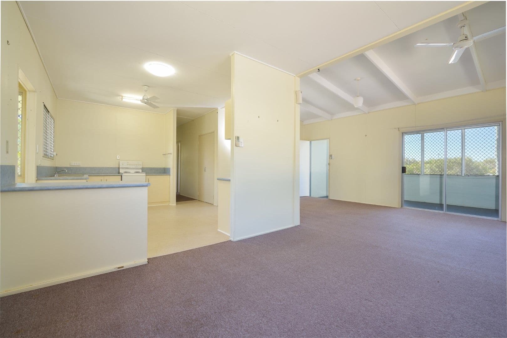 5 Lorikeet Avenue, New Auckland QLD 4680, New Auckland - Thumbnail 5
