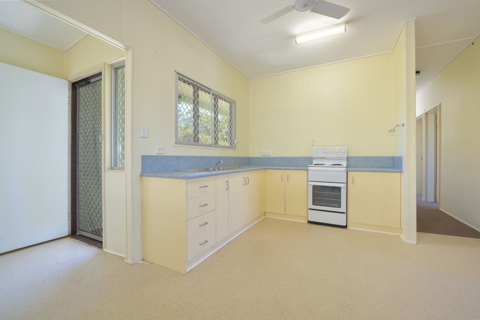 5 Lorikeet Avenue, New Auckland QLD 4680, New Auckland - Thumbnail 6