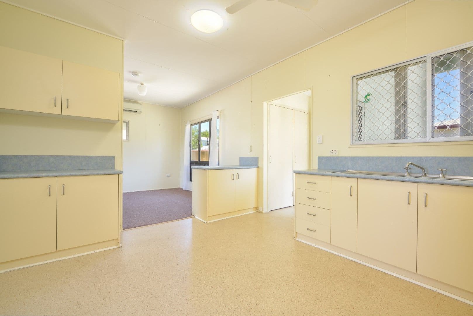 5 Lorikeet Avenue, New Auckland QLD 4680, New Auckland - Thumbnail 8