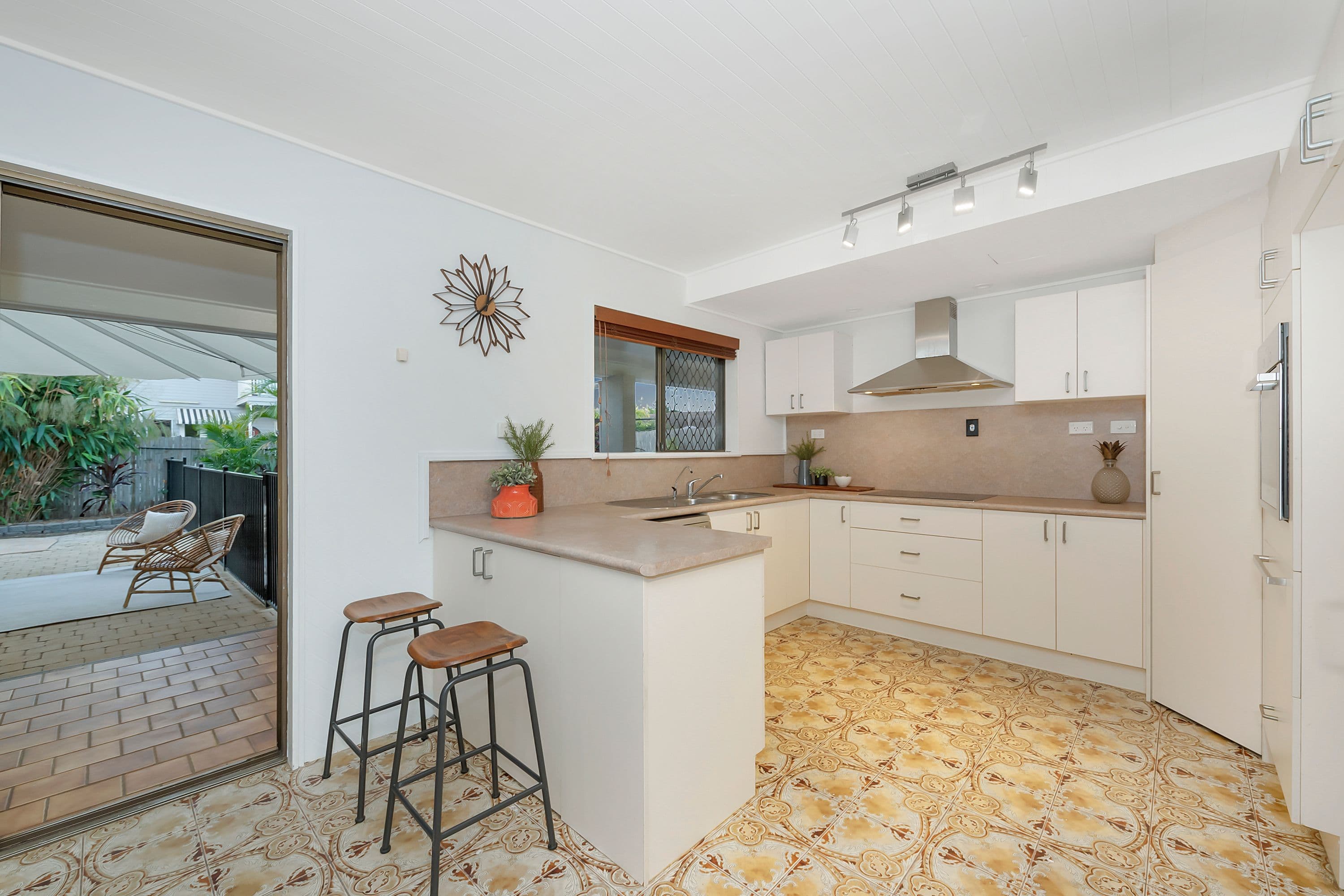 44 Seaward Crescent, Pallarenda QLD 4810, Pallarenda - Thumbnail 6
