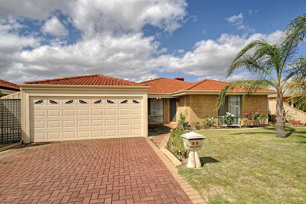 32 Bronzewing Street, HUNTINGDALE WA 6110, Huntingdale - Image 1