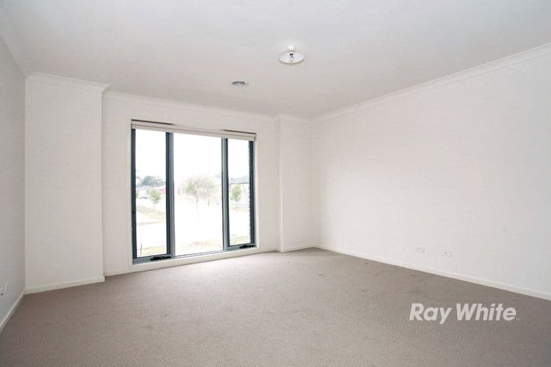 8 Tattle Grove, CRANBOURNE EAST VIC 3977, Cranbourne East - Thumbnail 8