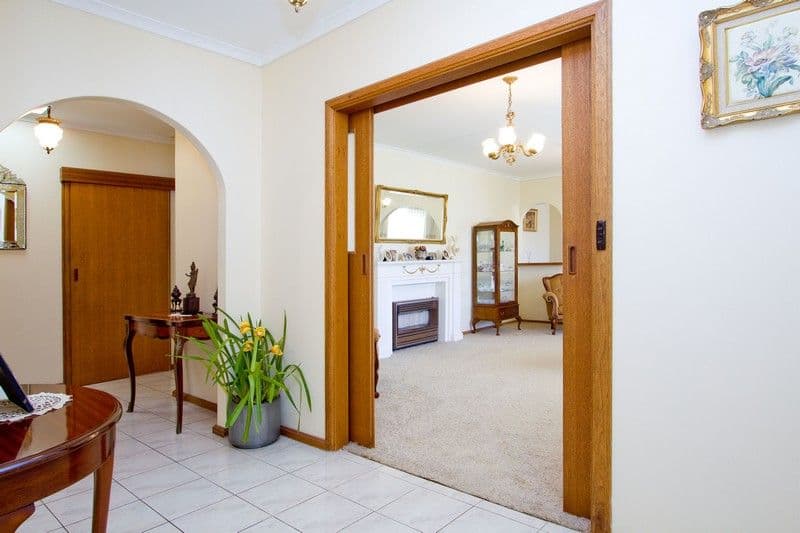 2 Newcombe Avenue, WEST LAKES SHORE SA 5020, West Lakes Shore - Thumbnail 6