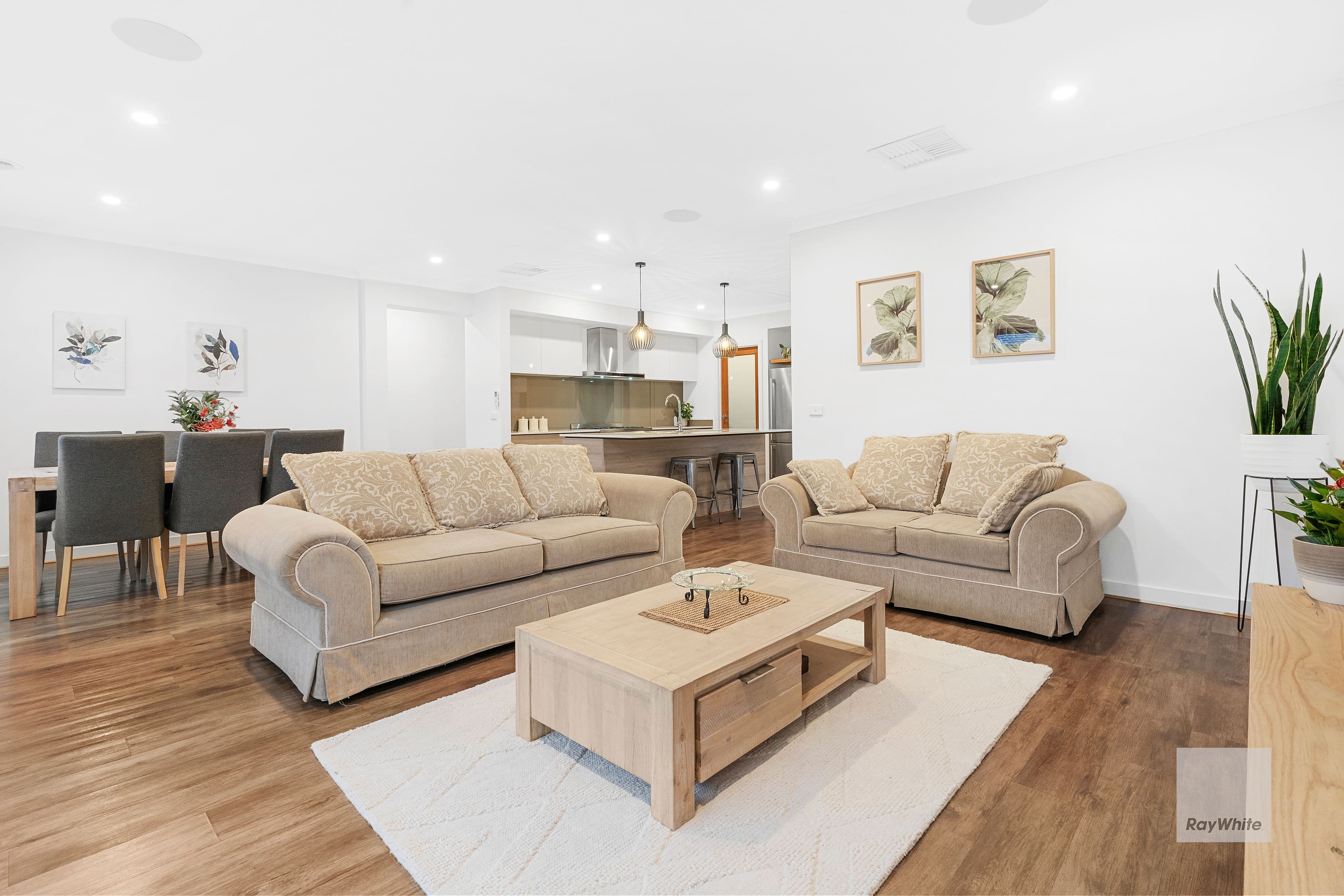 18 Neptune Terrace, Mernda VIC 3754, Mernda - Thumbnail 2