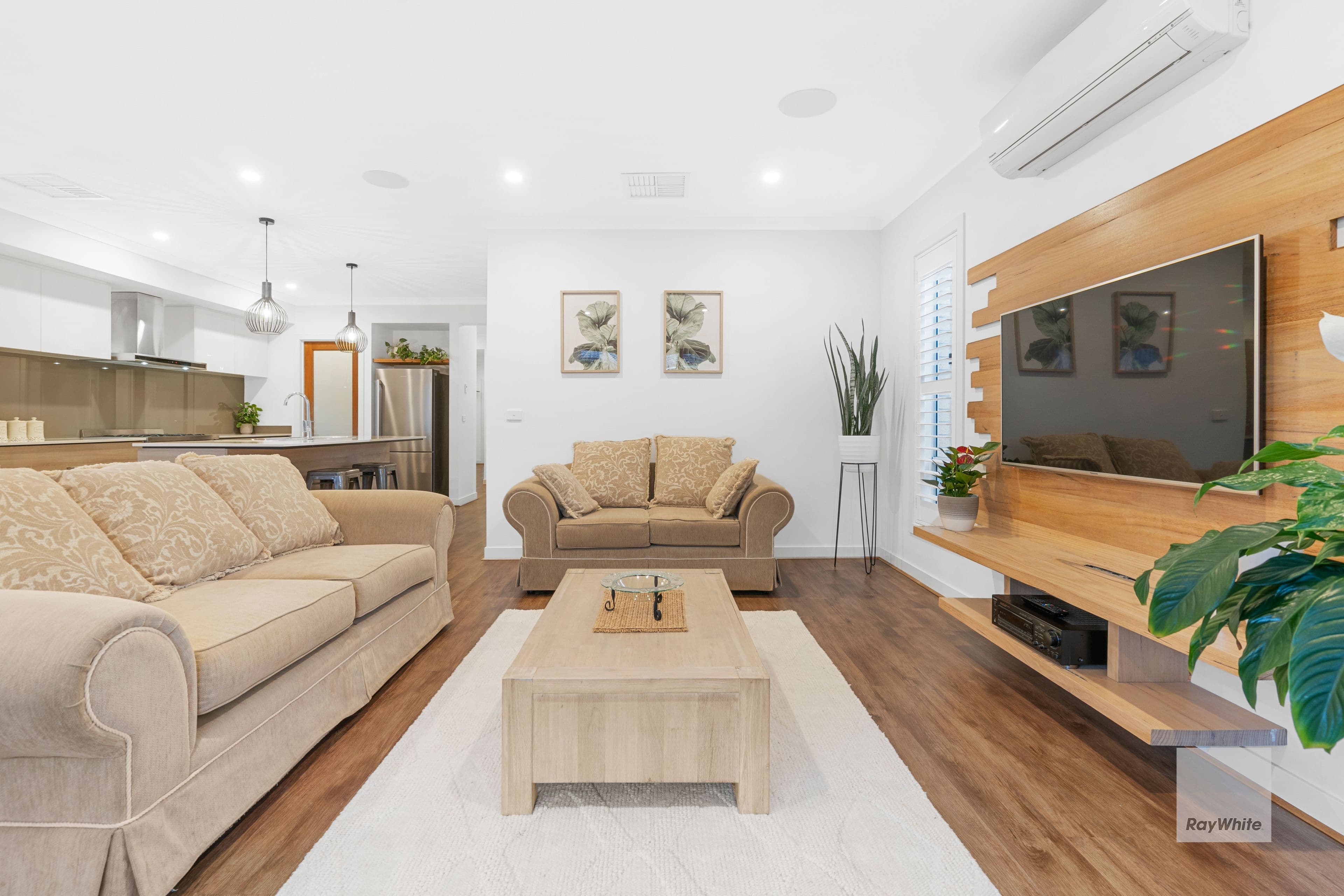 18 Neptune Terrace, Mernda VIC 3754, Mernda - Thumbnail 3