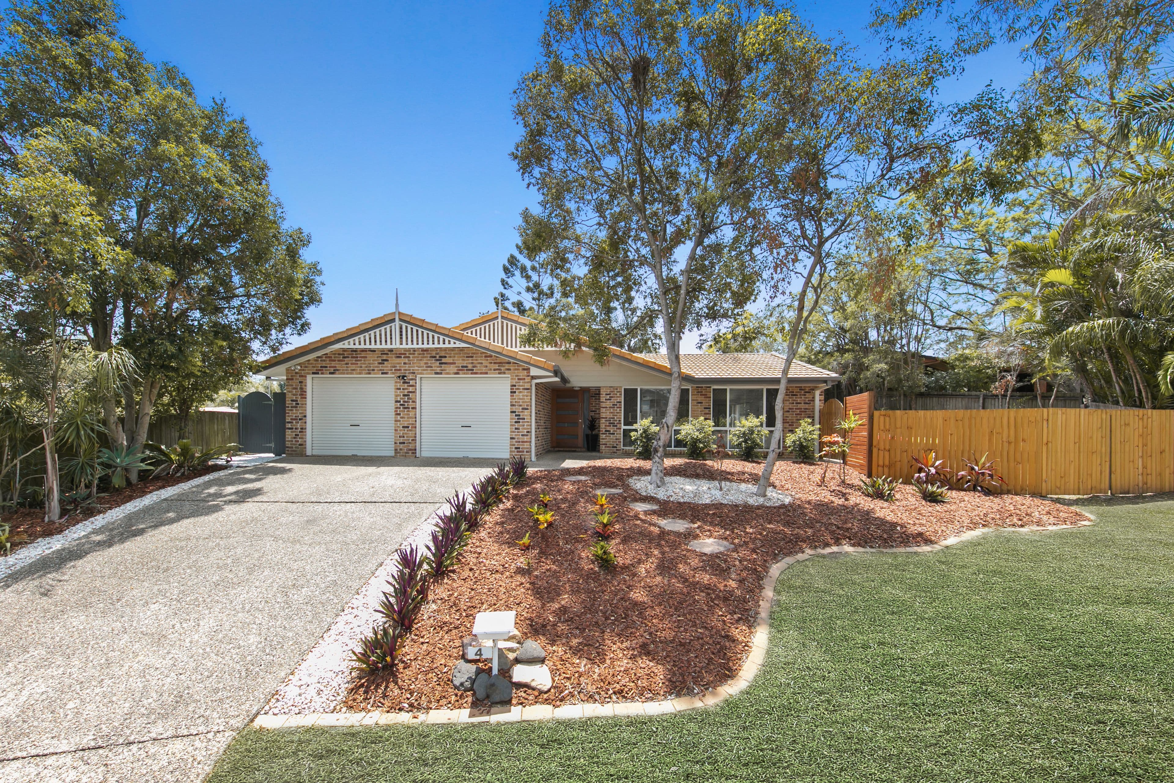 4 Middlemiss Street, Everton Park QLD 4053, Everton Park - Thumbnail 2