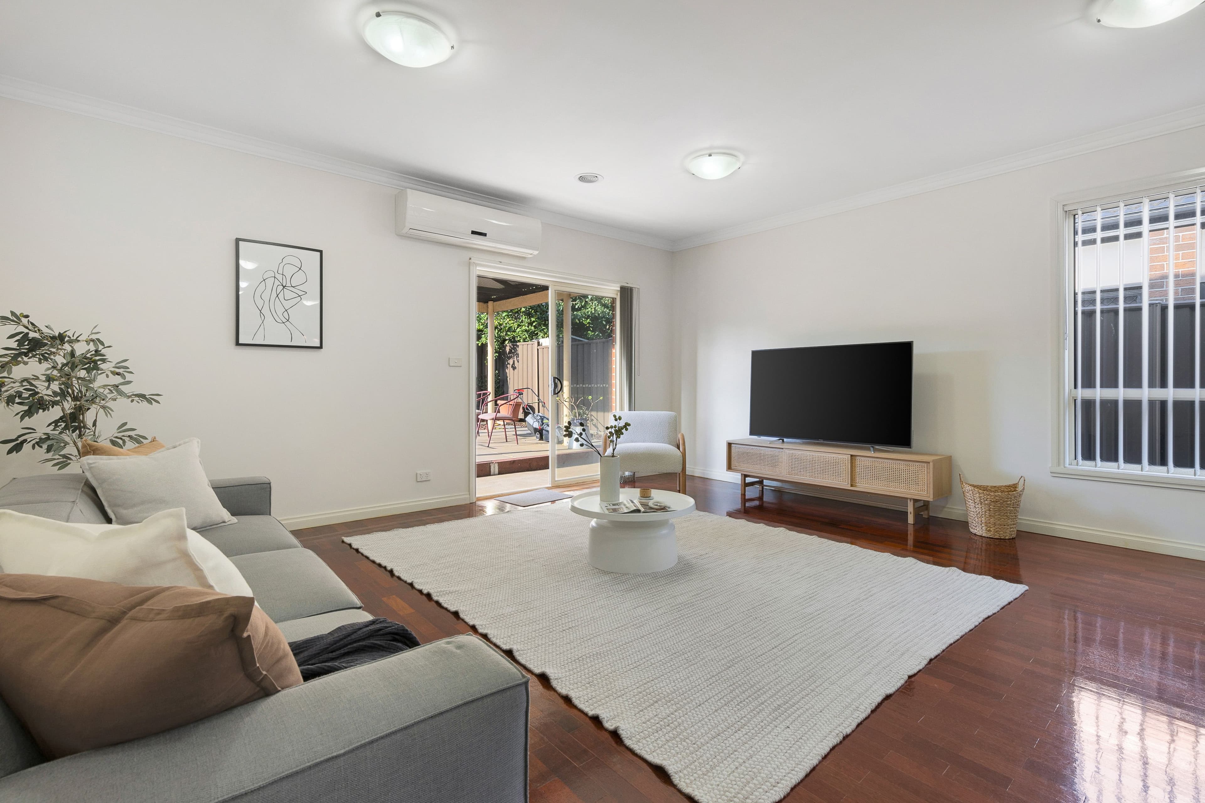 5 Clarendon Avenue, Craigieburn VIC 3064, Craigieburn - Thumbnail 7