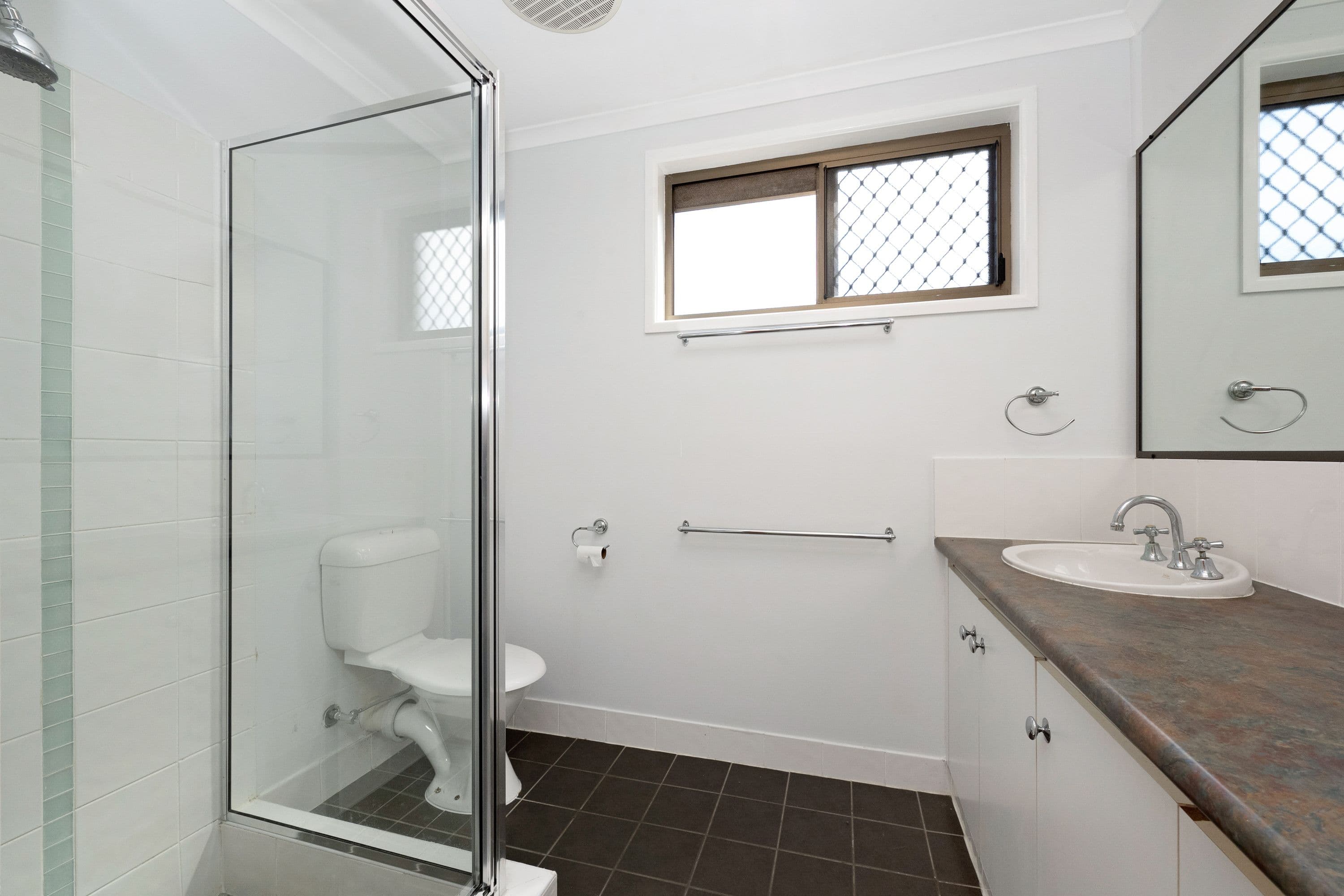 3 Rosecrans Avenue, Kirwan QLD 4817, Kirwan - Thumbnail 8