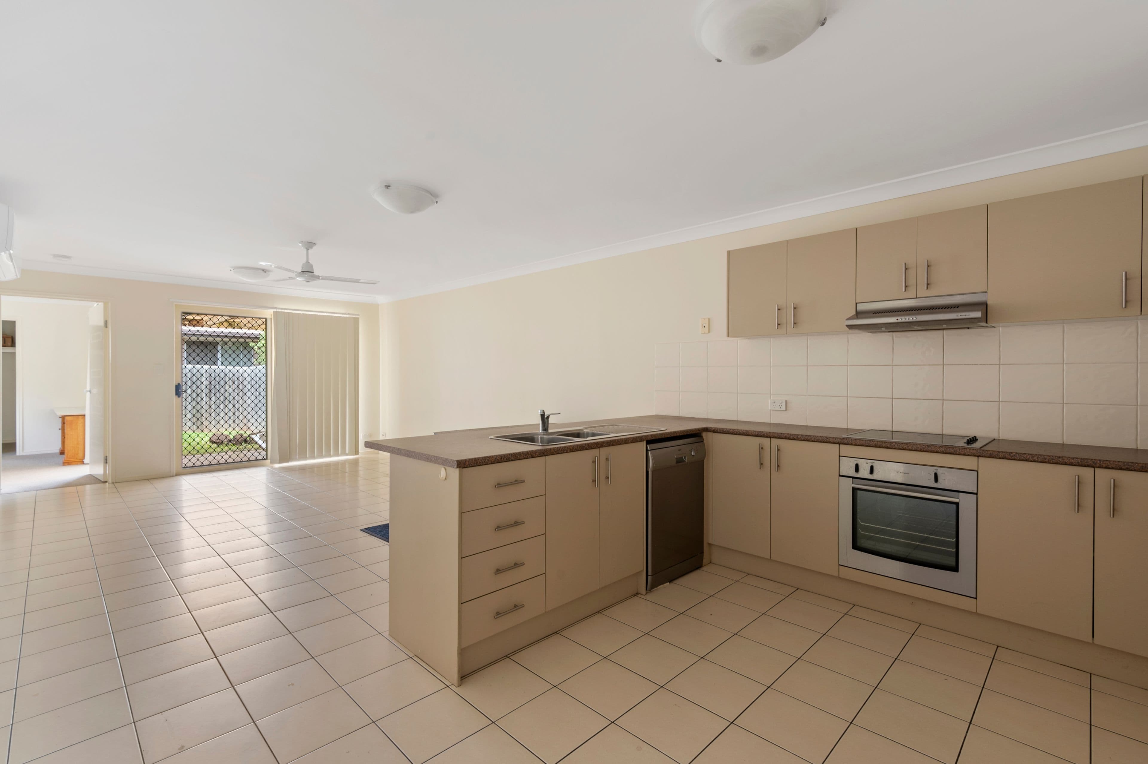 6 Rose Lea Court, Warwick QLD 4370, Warwick - Thumbnail 4