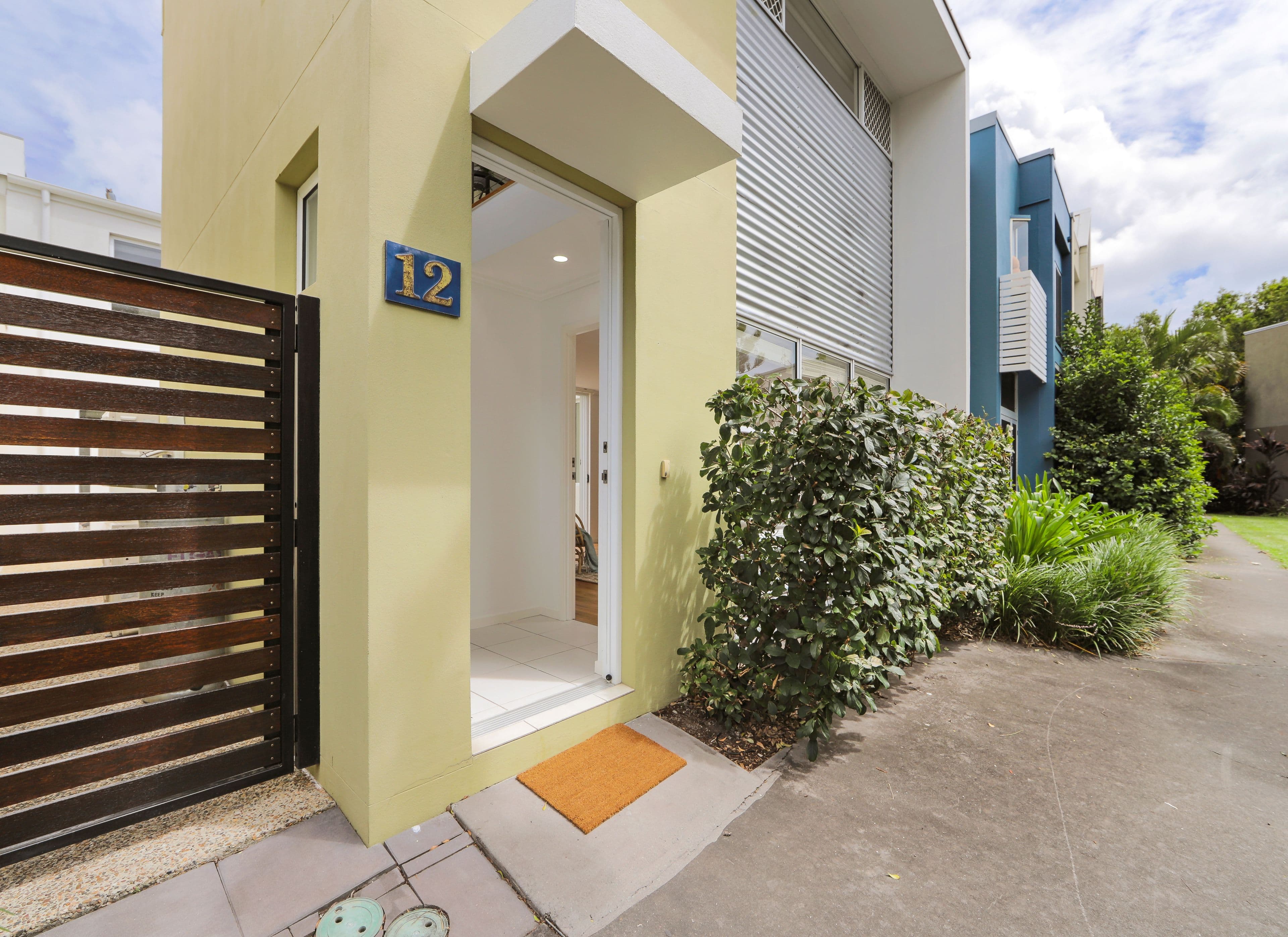 12 Lader Terrace, Varsity Lakes QLD 4227, Varsity Lakes - Thumbnail 3