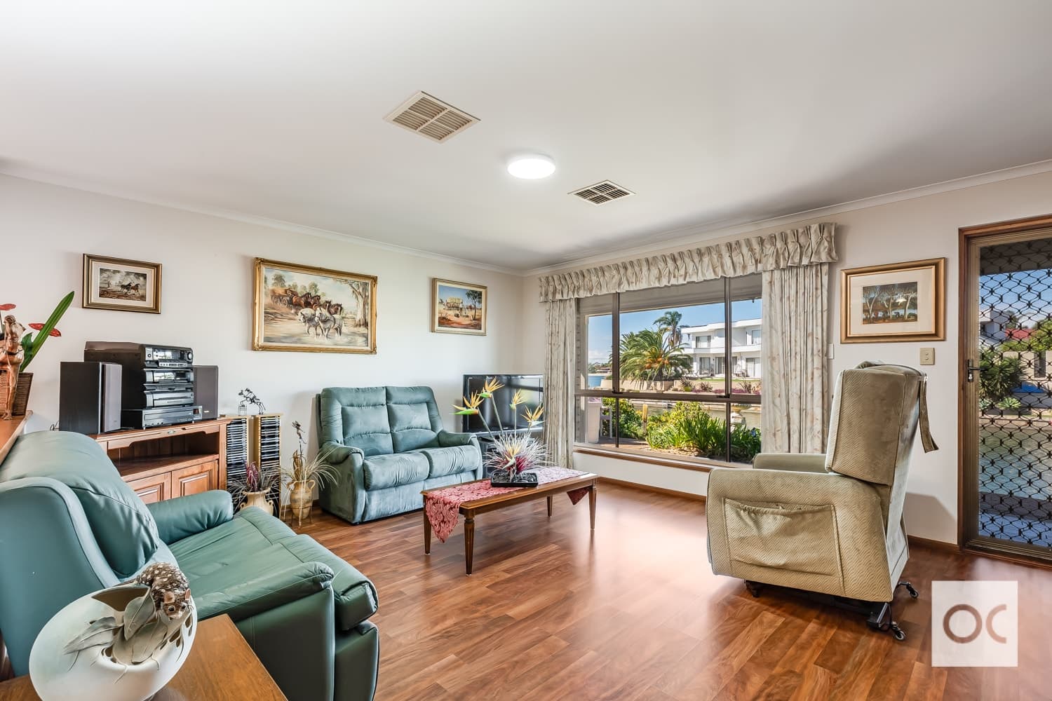 13 McDonald Grove, West Lakes - Thumbnail 8