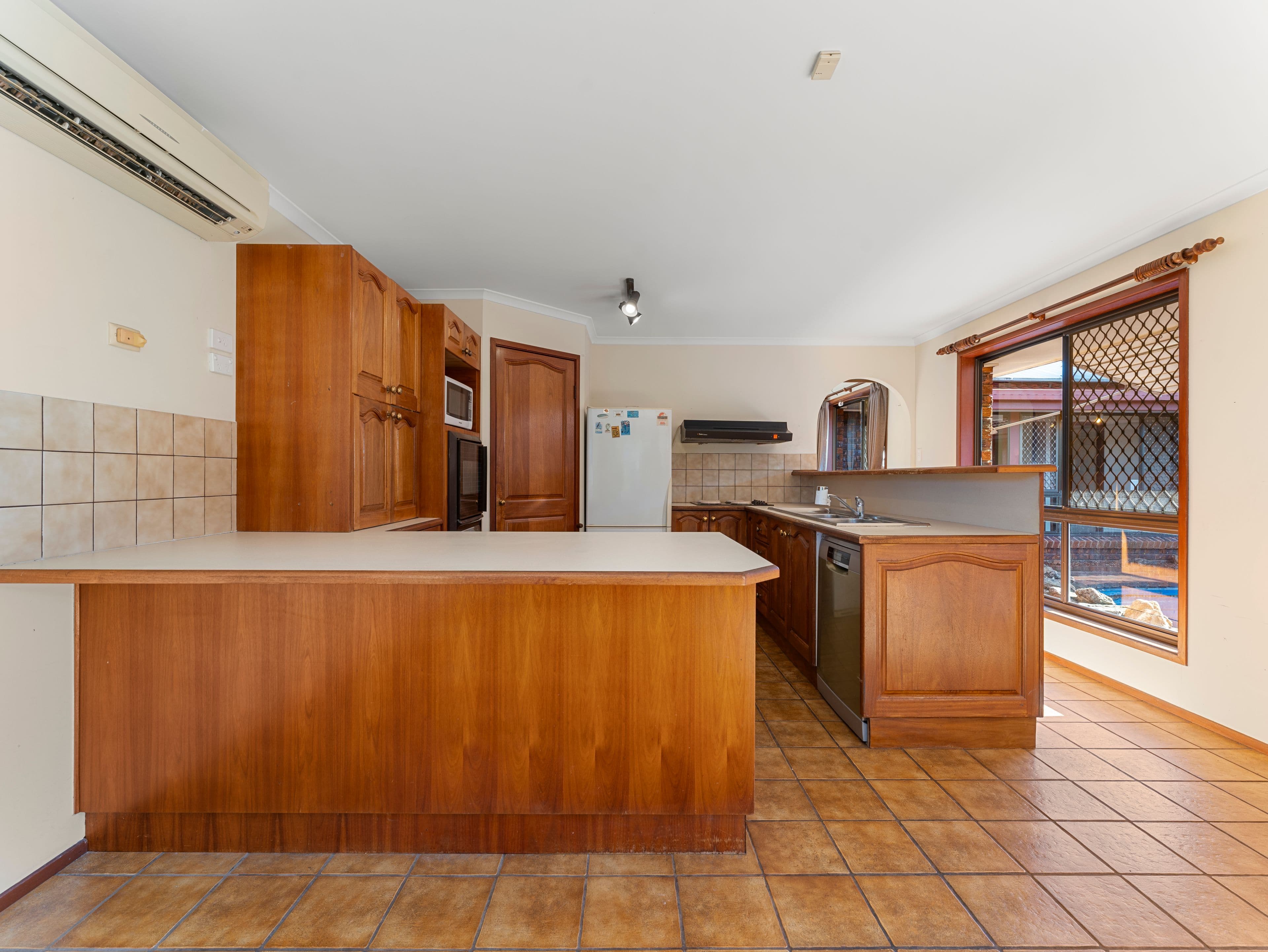 1 Satch Court, Eight Mile Plains QLD 4113, Eight Mile Plains - Thumbnail 6