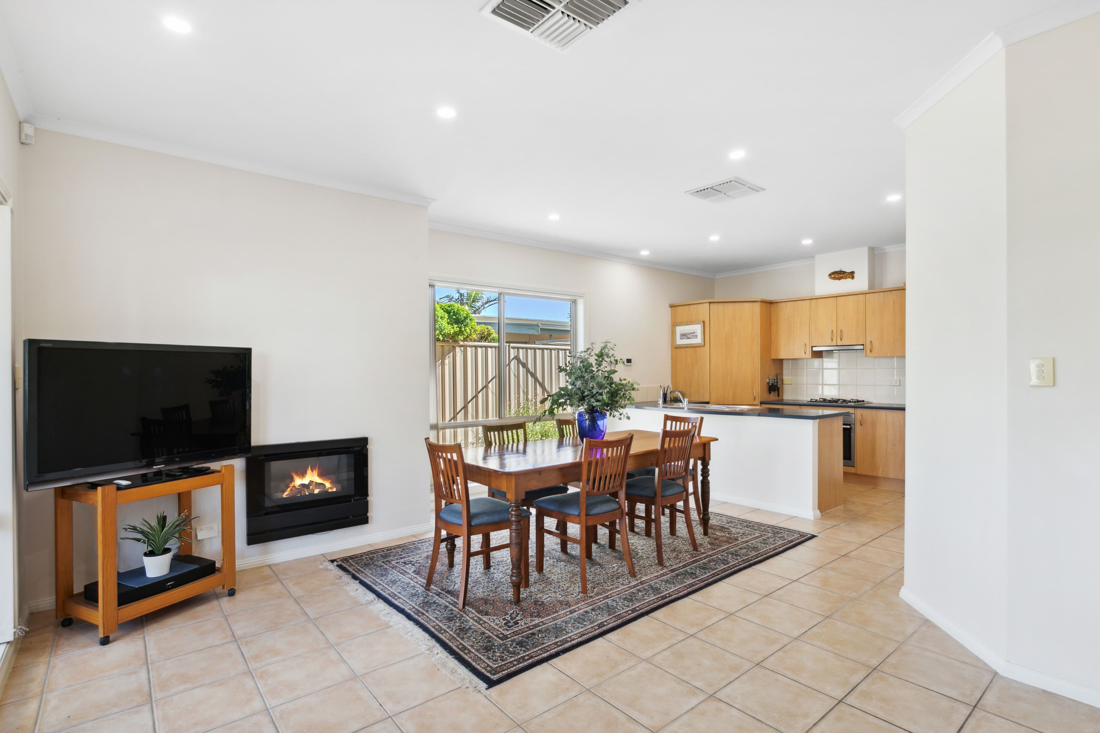 15 Thornton Street, Henley Beach South SA 5022, Henley Beach South - Thumbnail 7