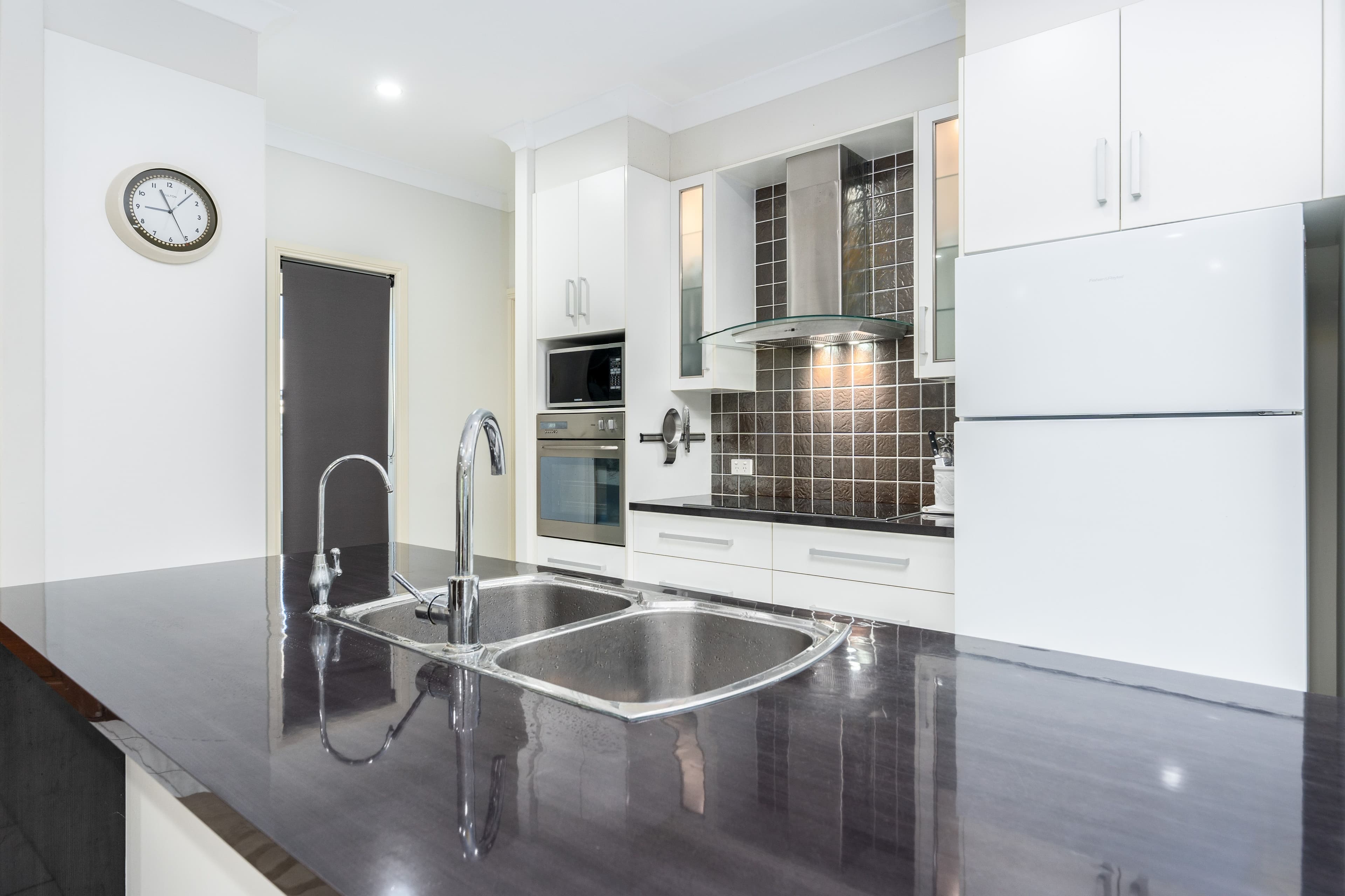 18 Saville Street, Emerald QLD 4720, Emerald - Thumbnail 7