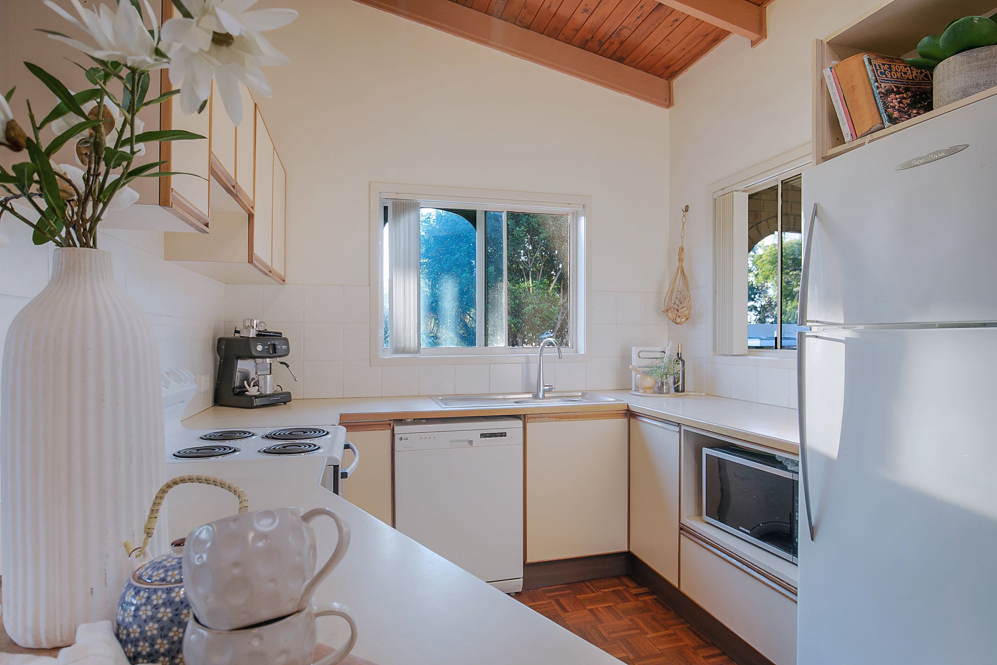 52 Mindarie Crescent, Wellington Point QLD 4160, Wellington Point - Thumbnail 7