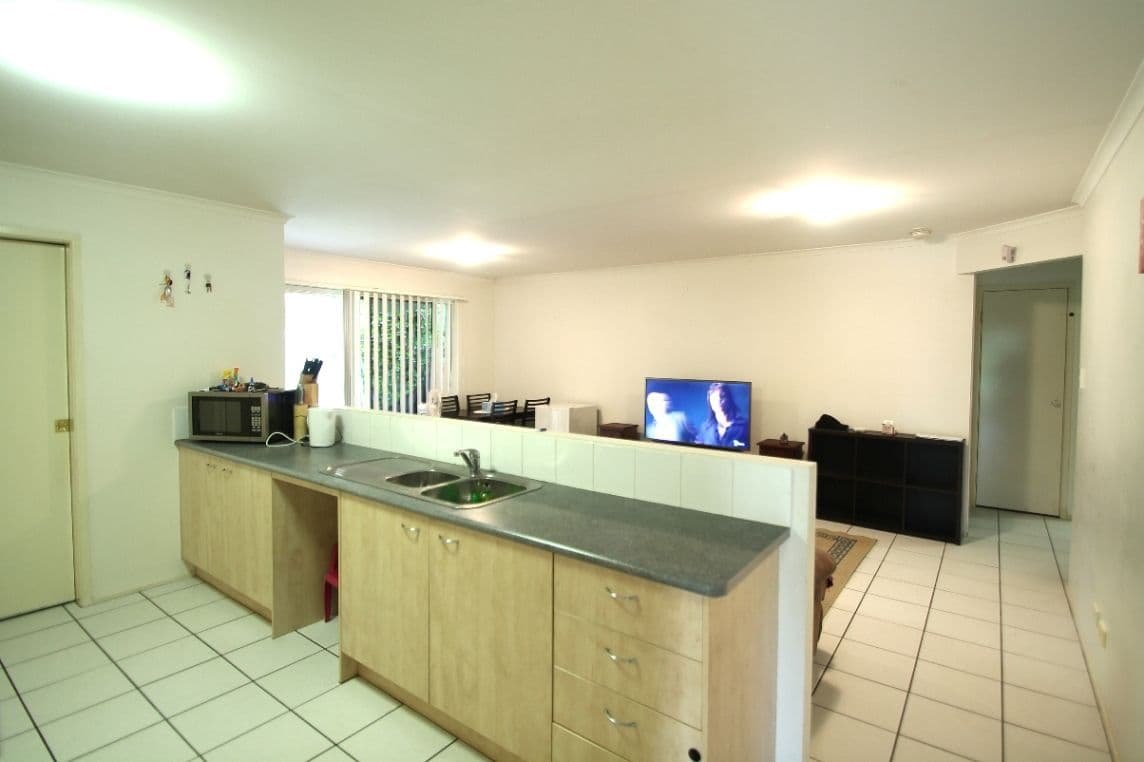 2 Denman Street, LEICHHARDT QLD 4305, Leichhardt - Thumbnail 4