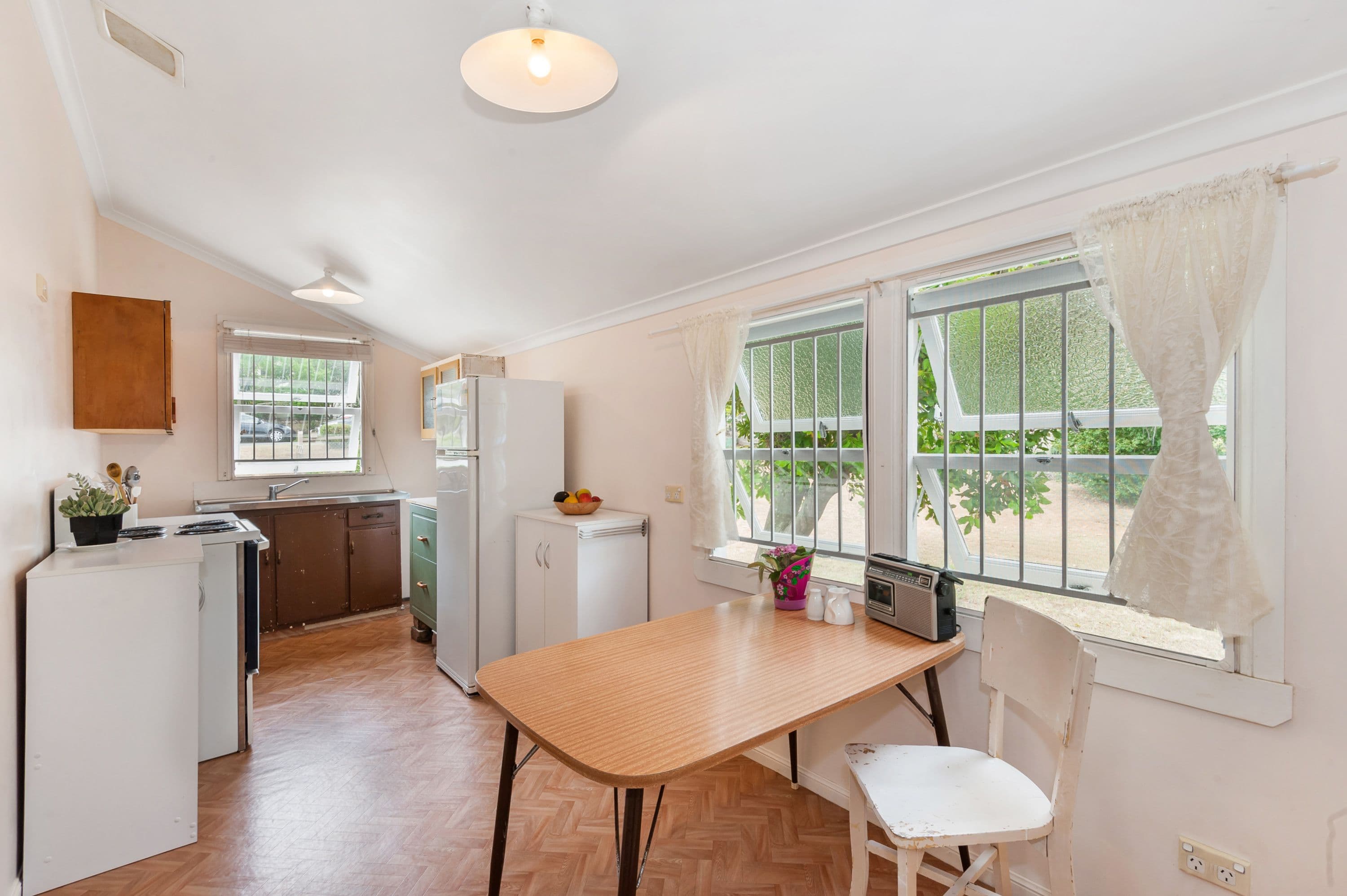 50 Lyon Avenue, Oxley QLD 4075, Oxley - Thumbnail 3