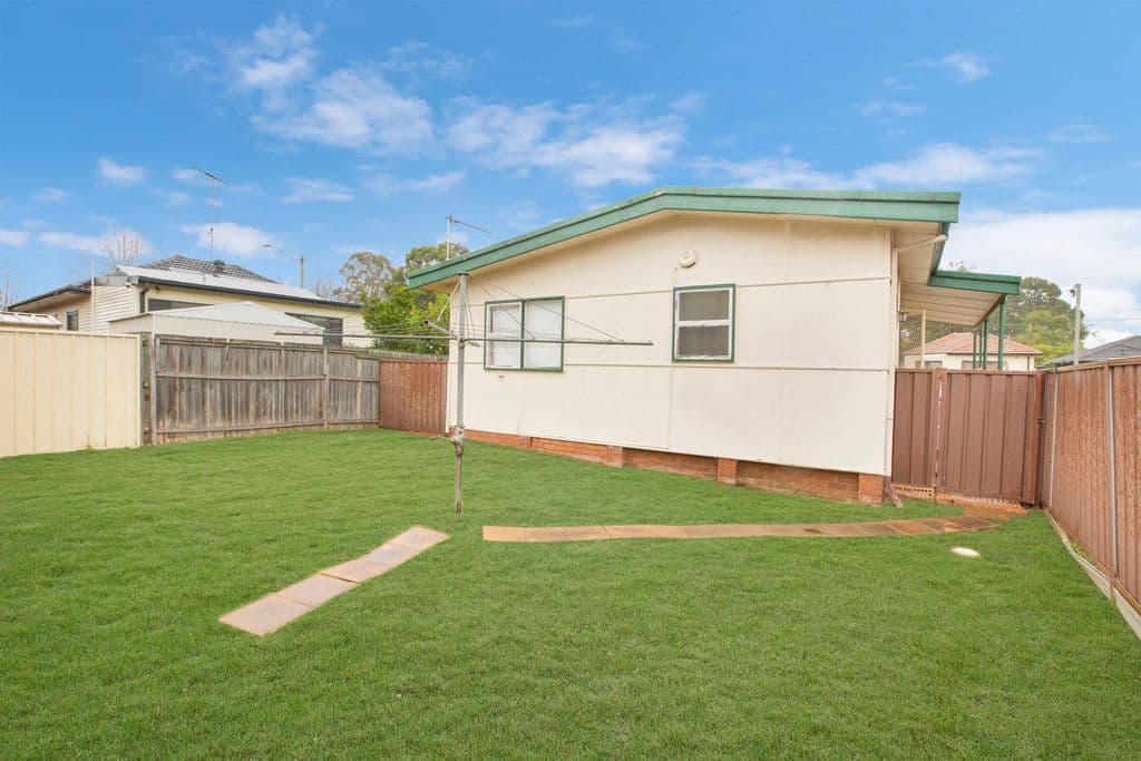 2 Curran Road, Marayong NSW 2148, Marayong - Thumbnail 2
