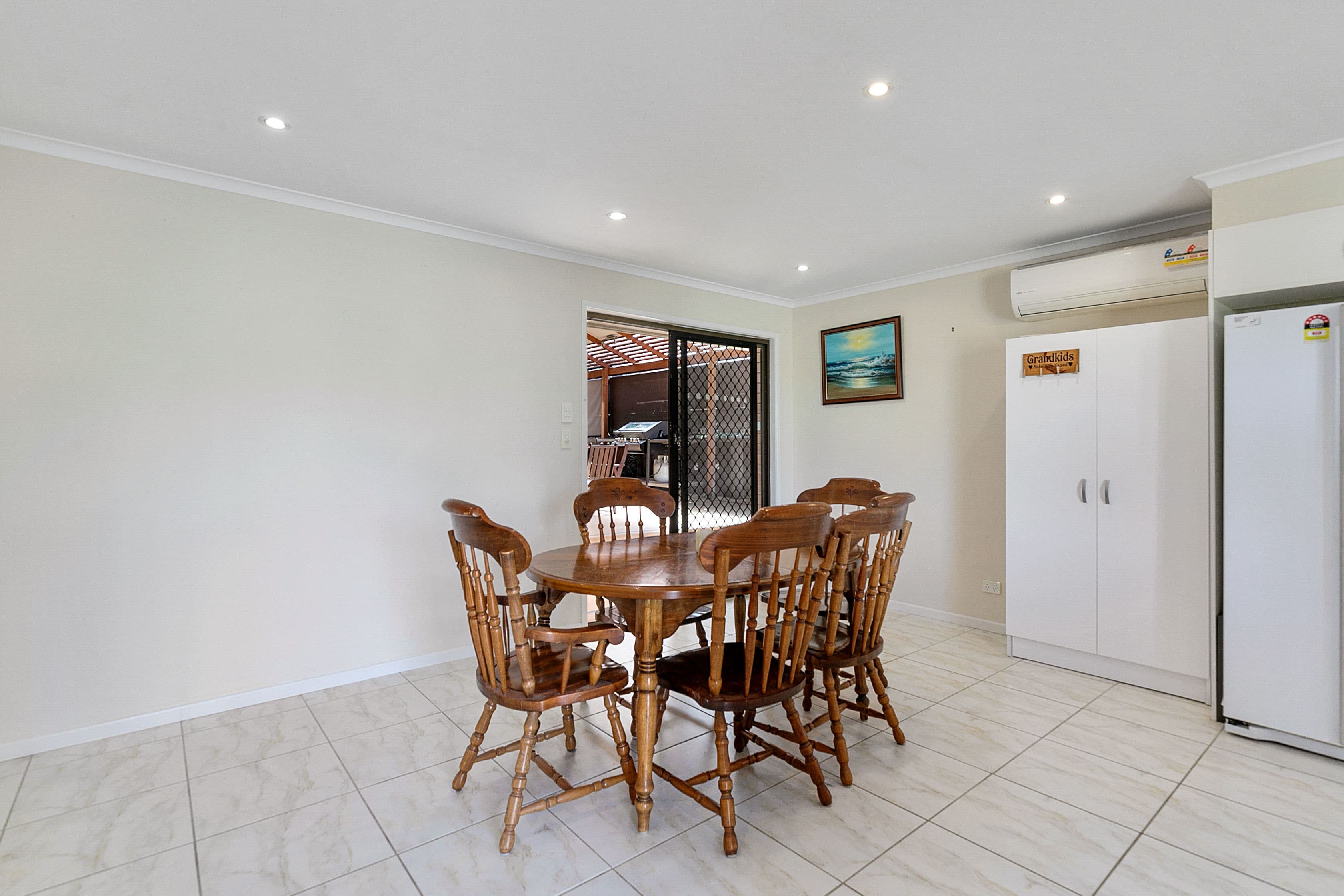 2 Dawlish Court, Alexandra Hills QLD 4161, Alexandra Hills - Thumbnail 6