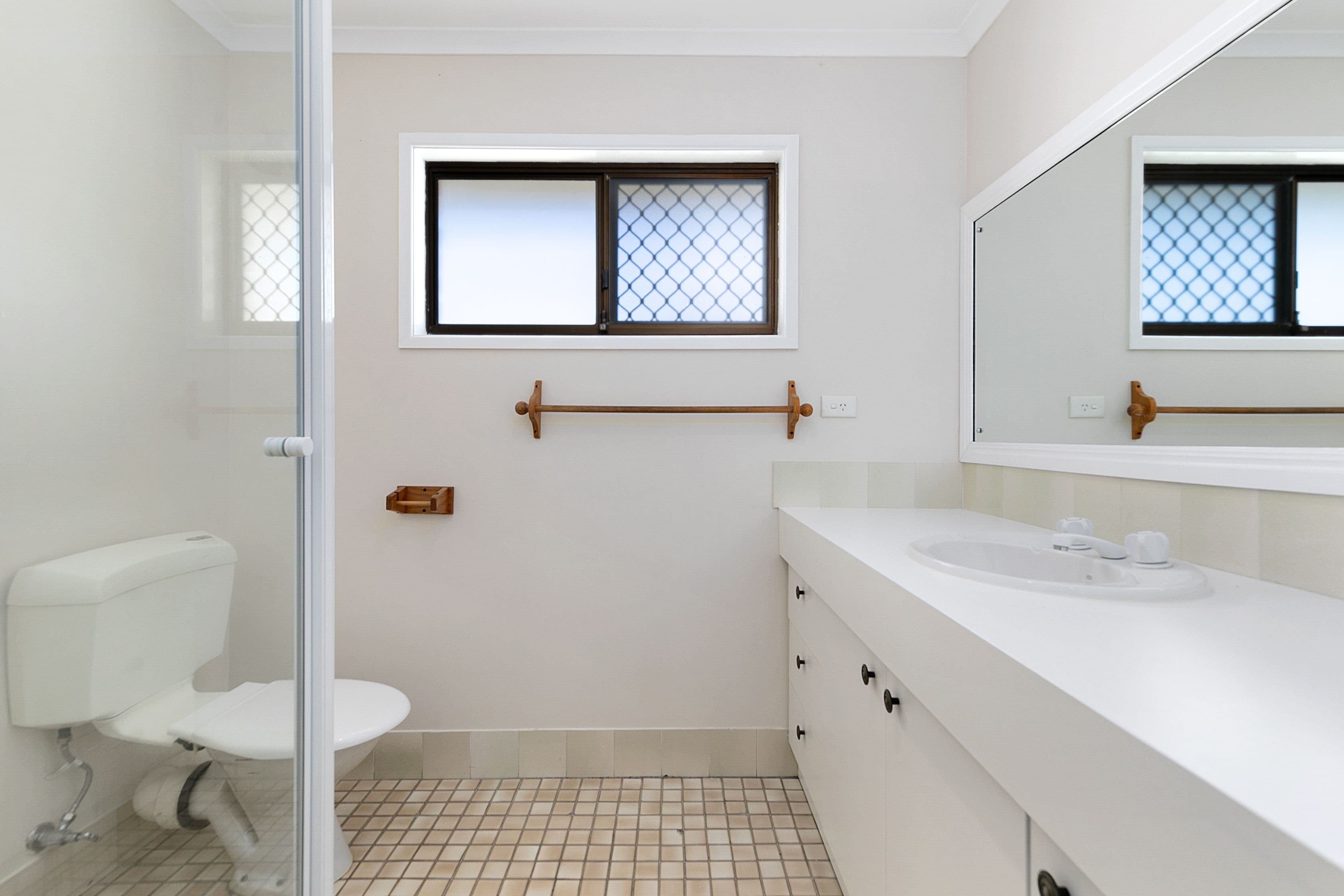 2 Dawlish Court, Alexandra Hills QLD 4161, Alexandra Hills - Thumbnail 8