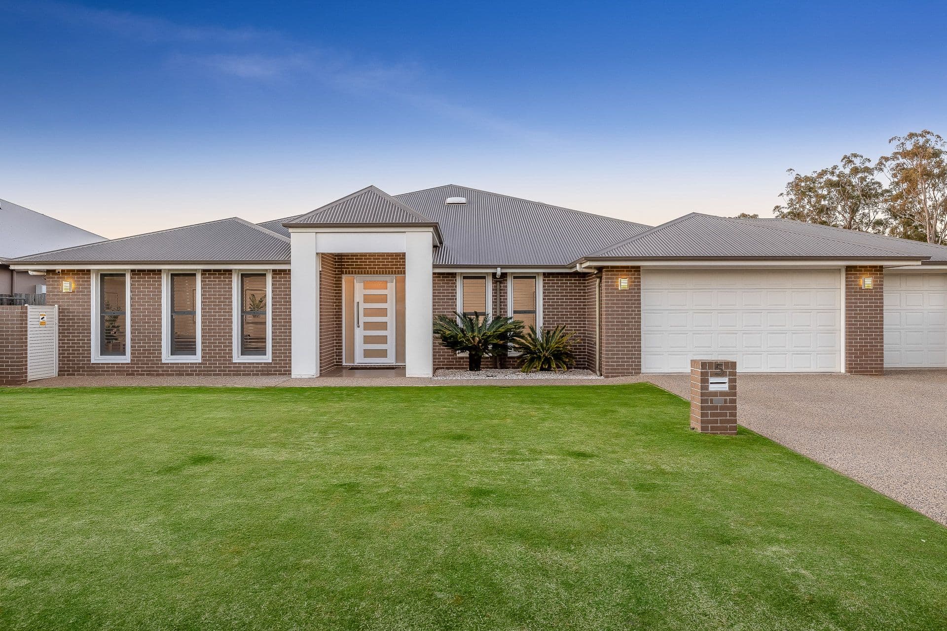 5 Caithness Court, Middle Ridge QLD 4350, Middle Ridge - Image 1