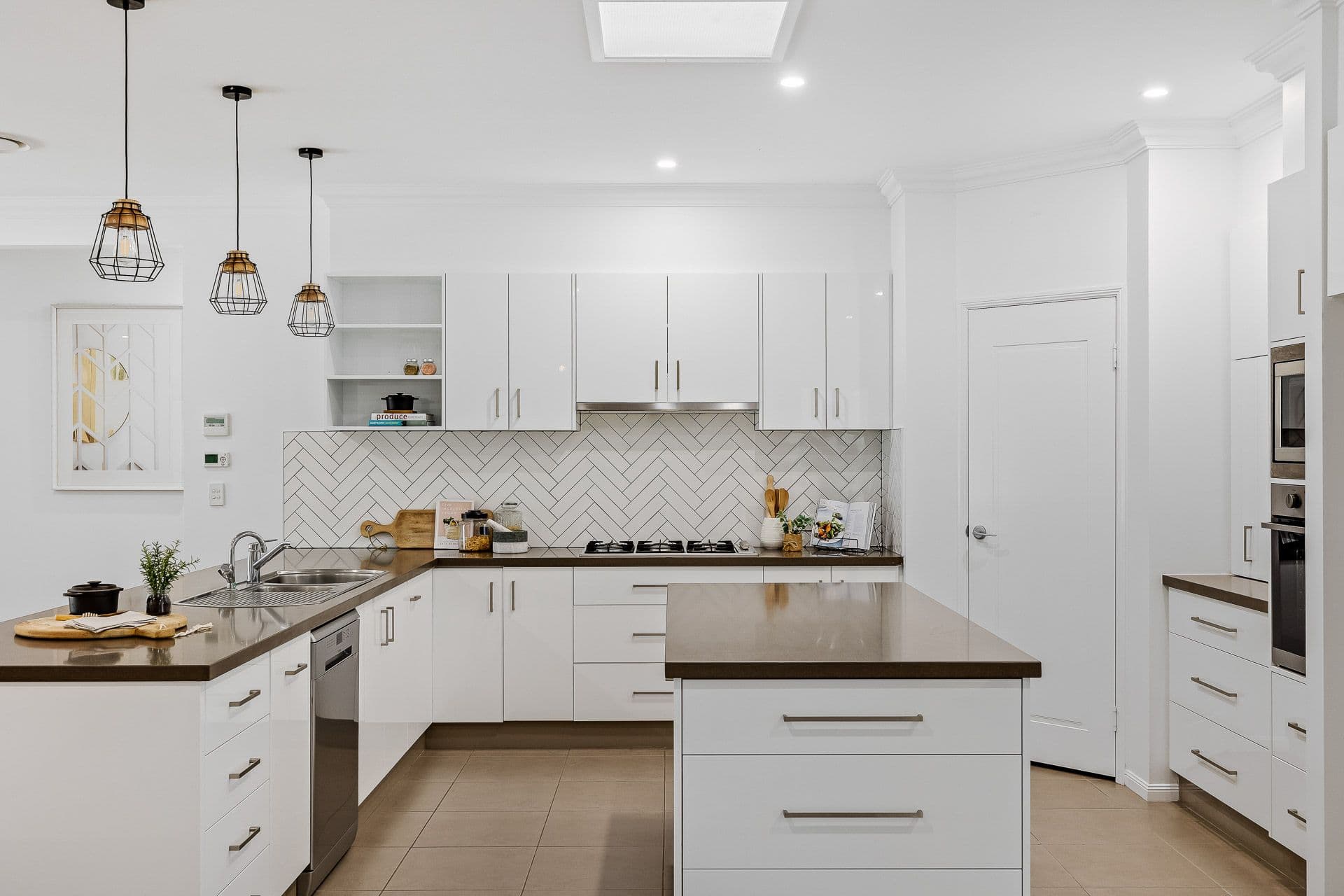 5 Caithness Court, Middle Ridge QLD 4350, Middle Ridge - Thumbnail 8