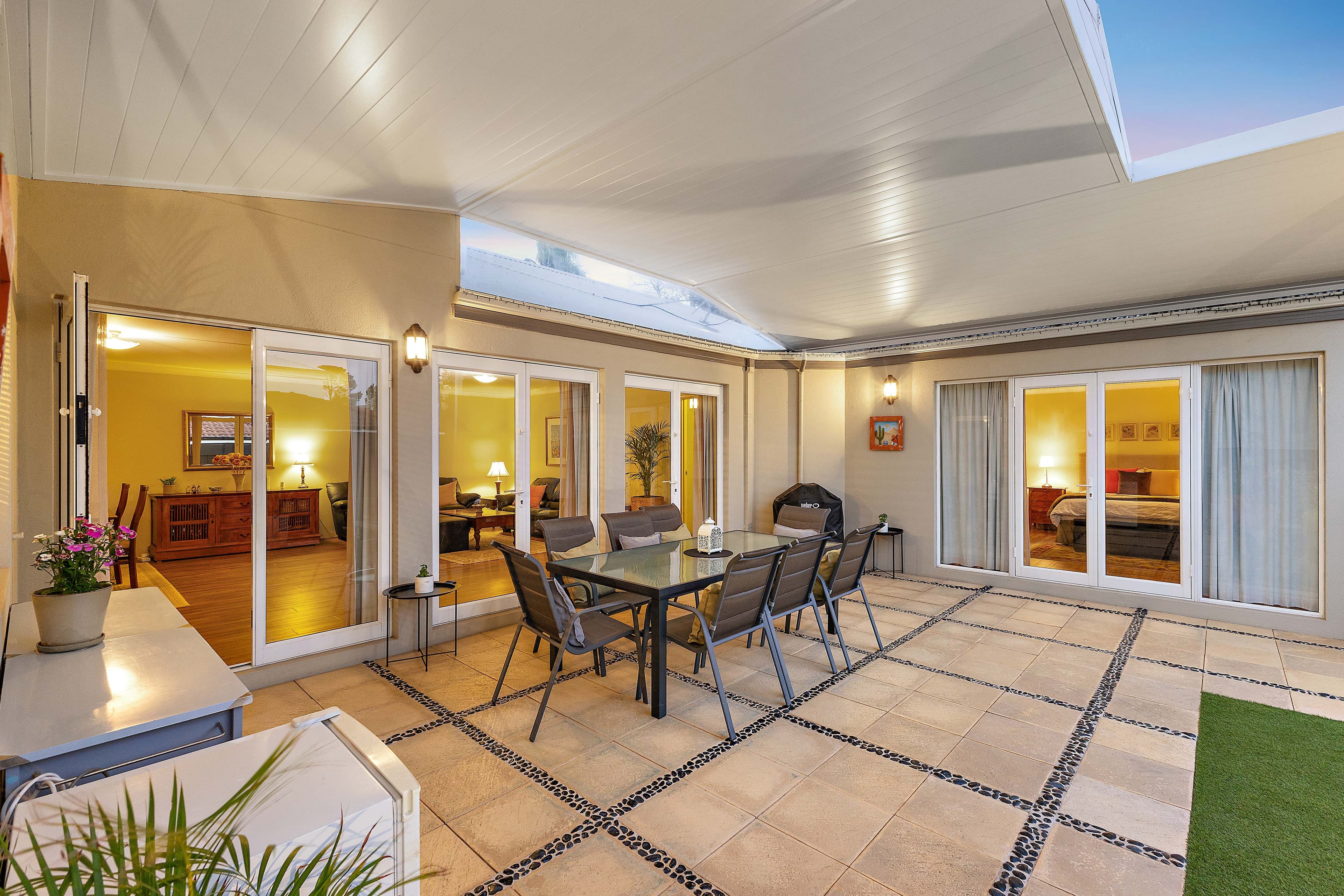 17 Max Forman Court, Como WA 6152, Como - Image 1