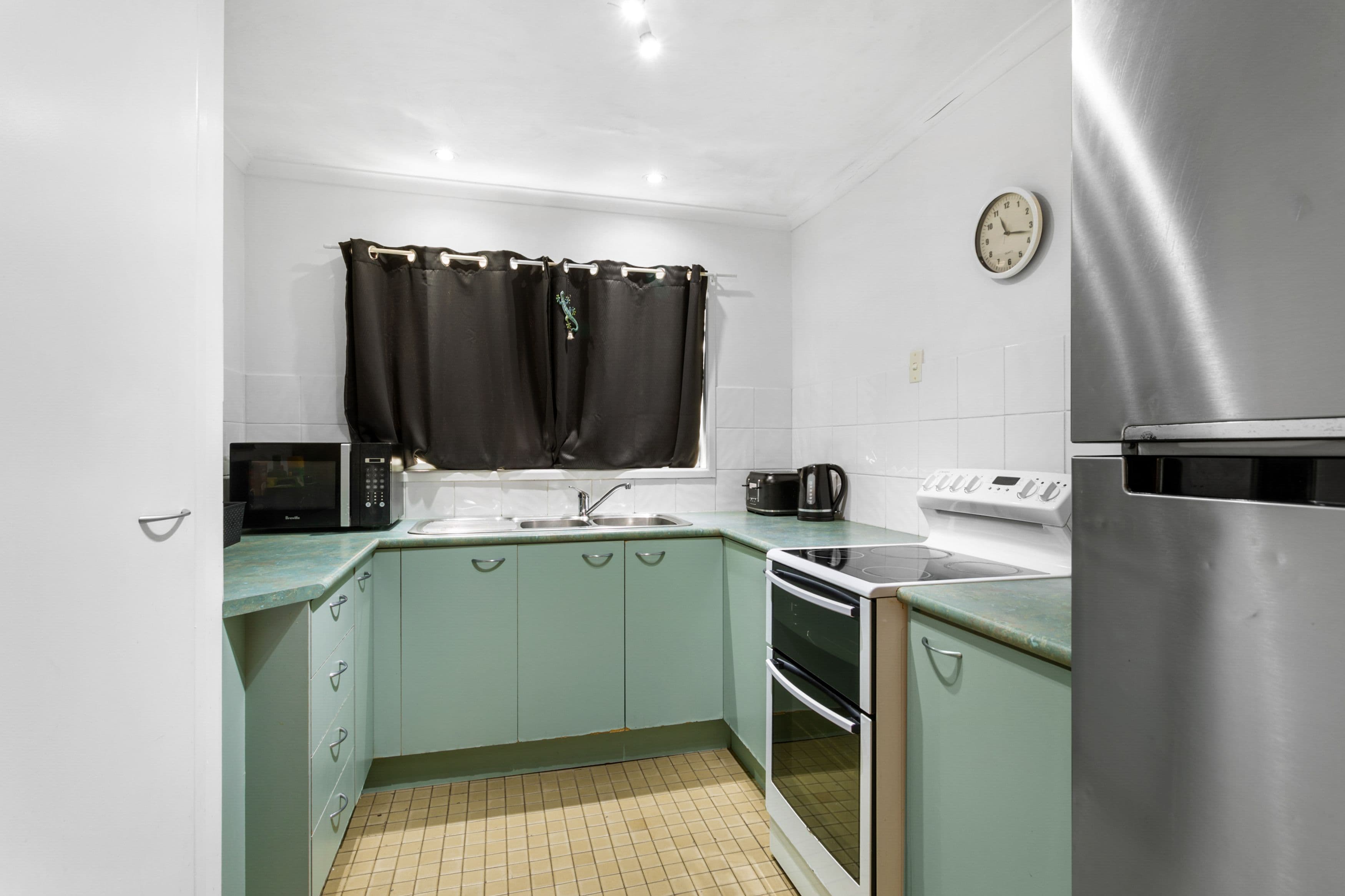 33 Donowain Drive, Deception Bay QLD 4508, Deception Bay - Thumbnail 2
