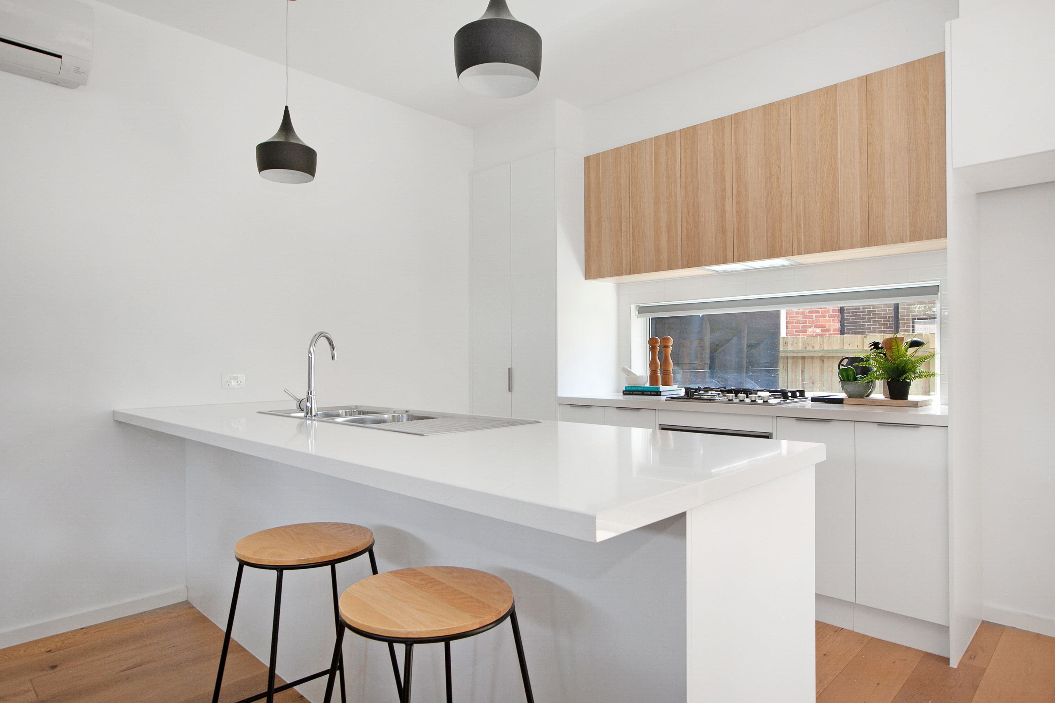 5 Daleglen Street, Reservoir VIC 3073, Reservoir - Thumbnail 4