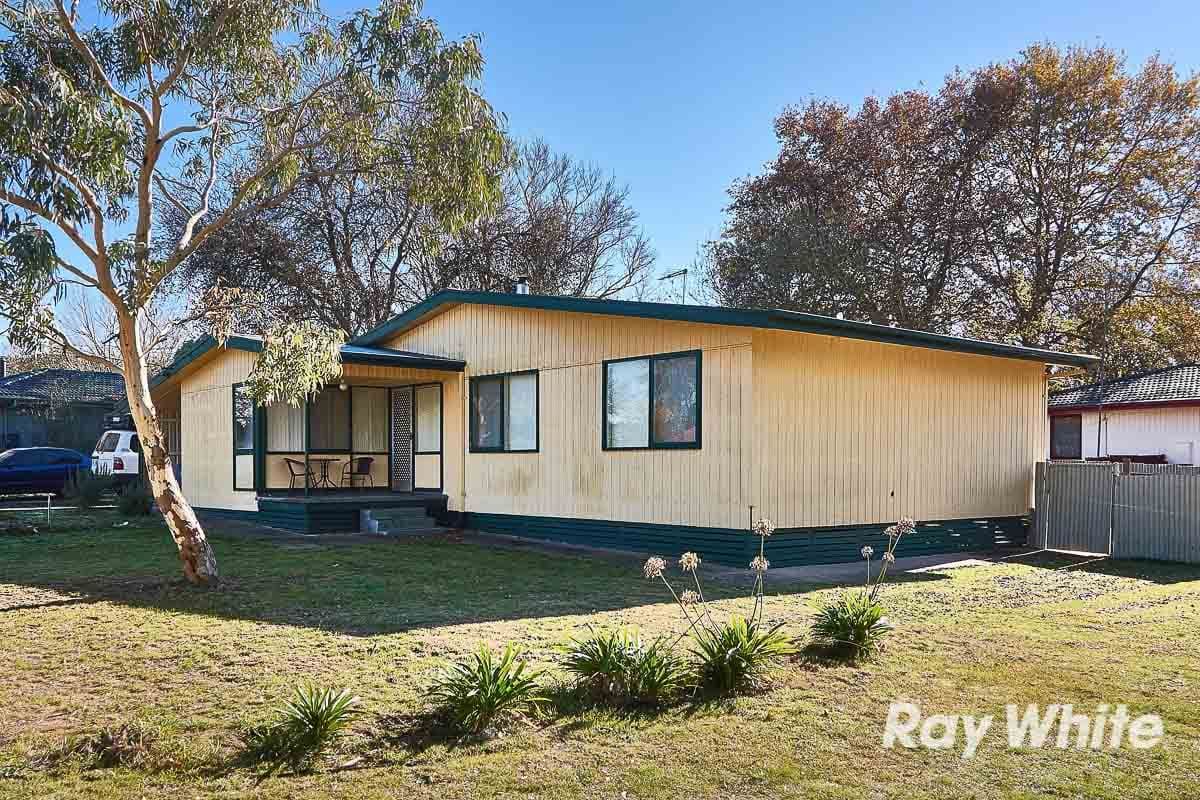 13 Phillip Street, Mount Barker SA 5251, Mount Barker - Thumbnail 2
