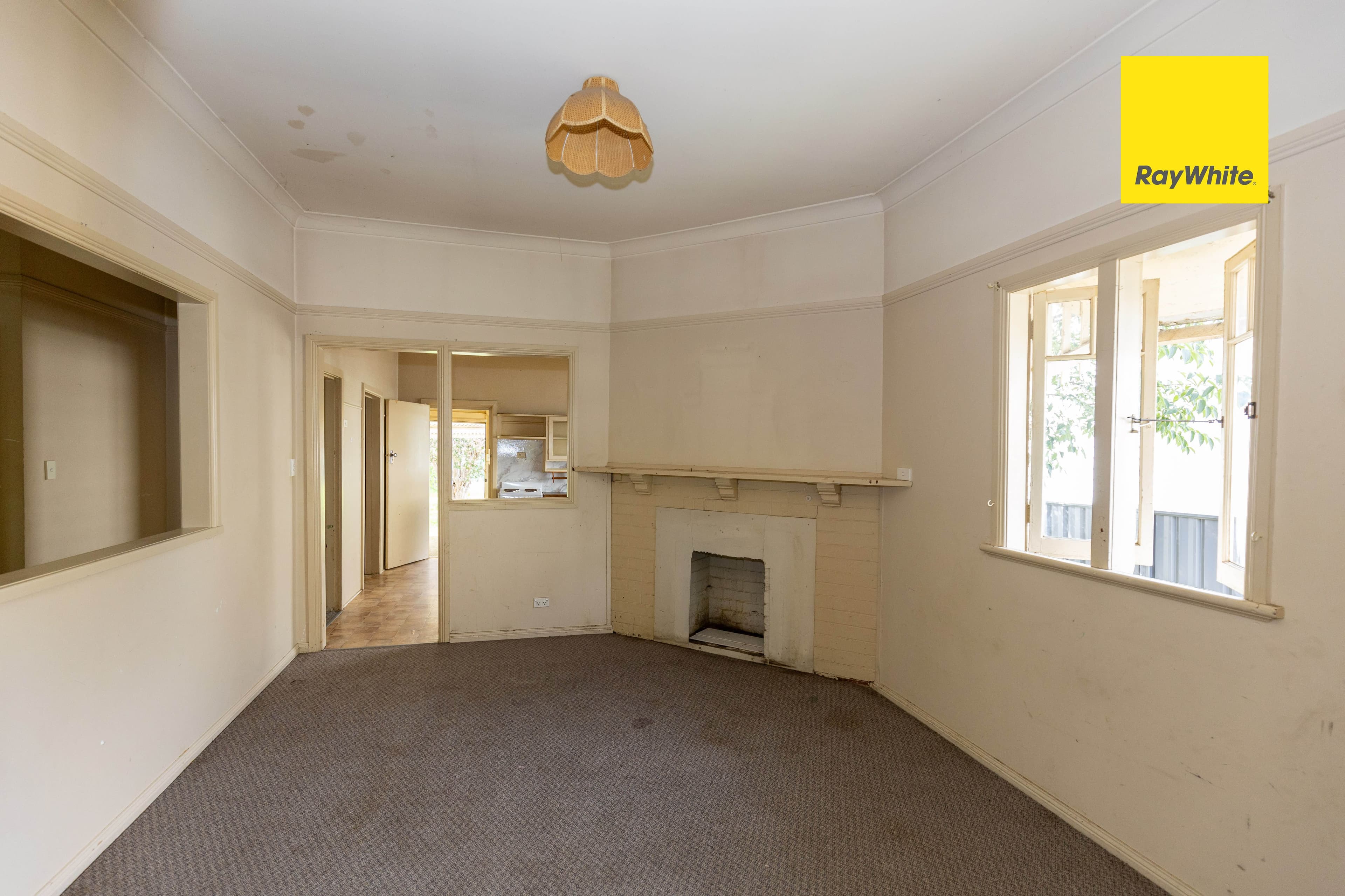 4/10 Allens Parade, Bondi Junction NSW 2022, Bondi Junction - Thumbnail 2