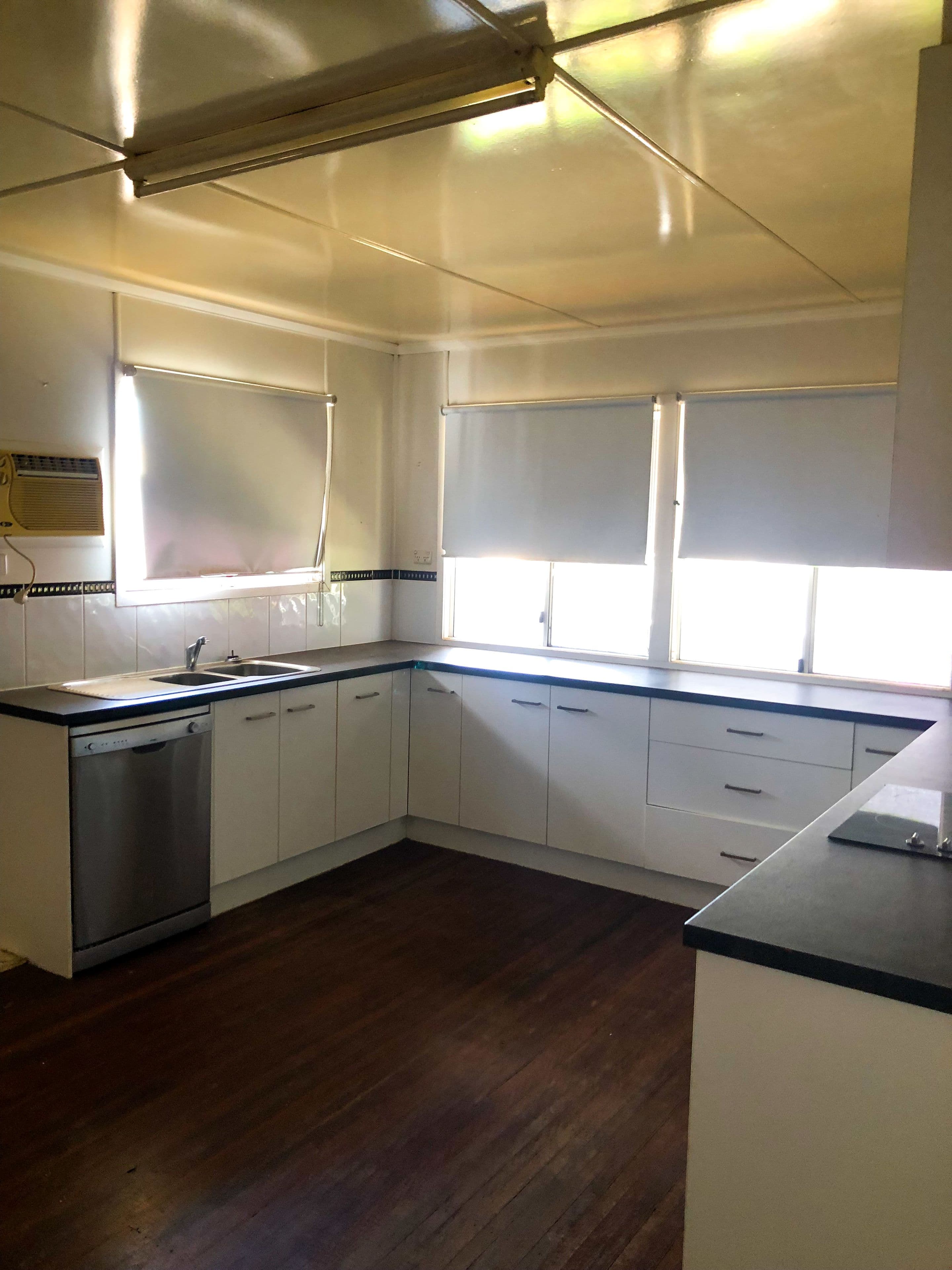 27 Foott Street, Roma QLD 4455, Roma - Thumbnail 2