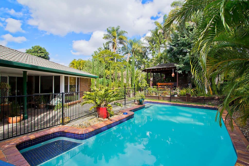 6 Woodshire Court, CARRARA QLD 4211, Carrara - Image 1