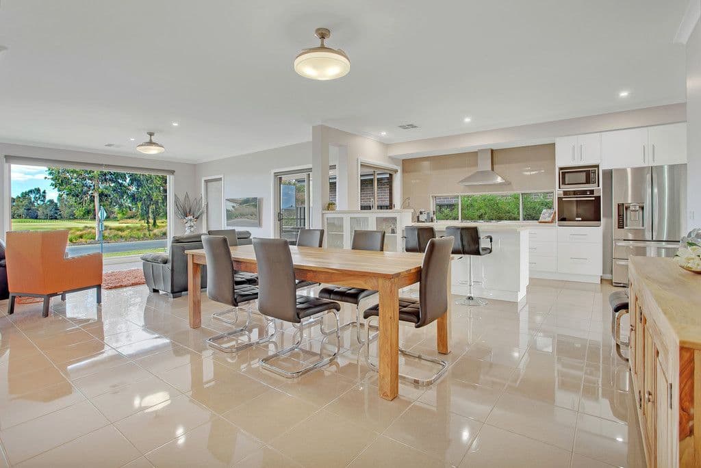 144 Robinson Way, Yarrawonga VIC 3730, Yarrawonga - Thumbnail 4